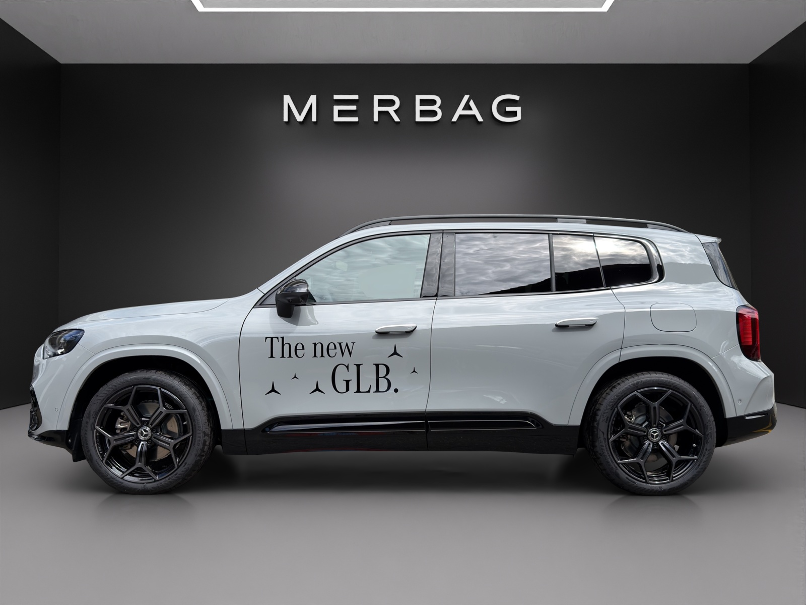 MERCEDES-BENZ GLB 220 4Matic 8G-Tronic-image-5