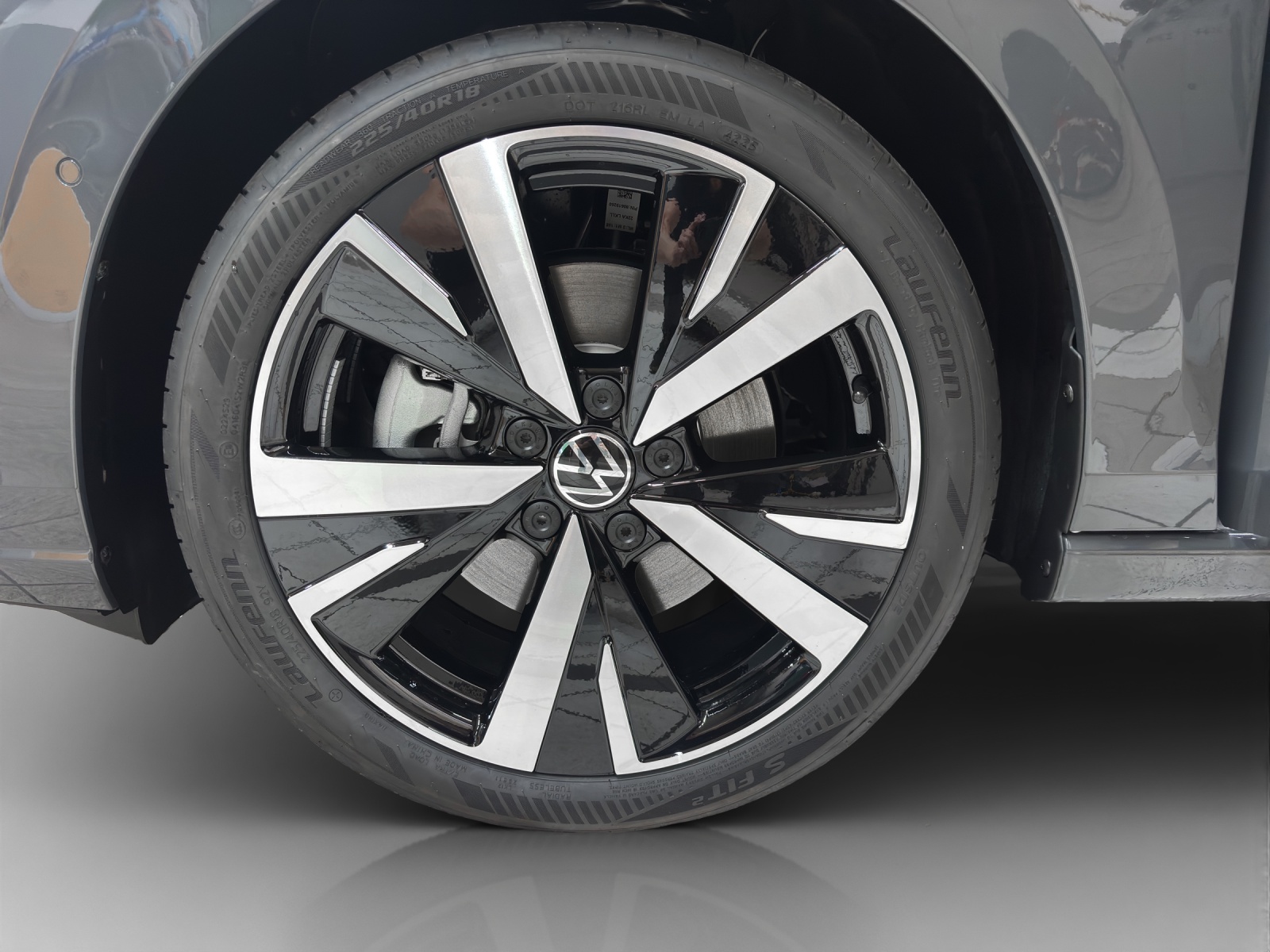 VW Golf 1.5 e TSI mHEV Style DSG-image-14