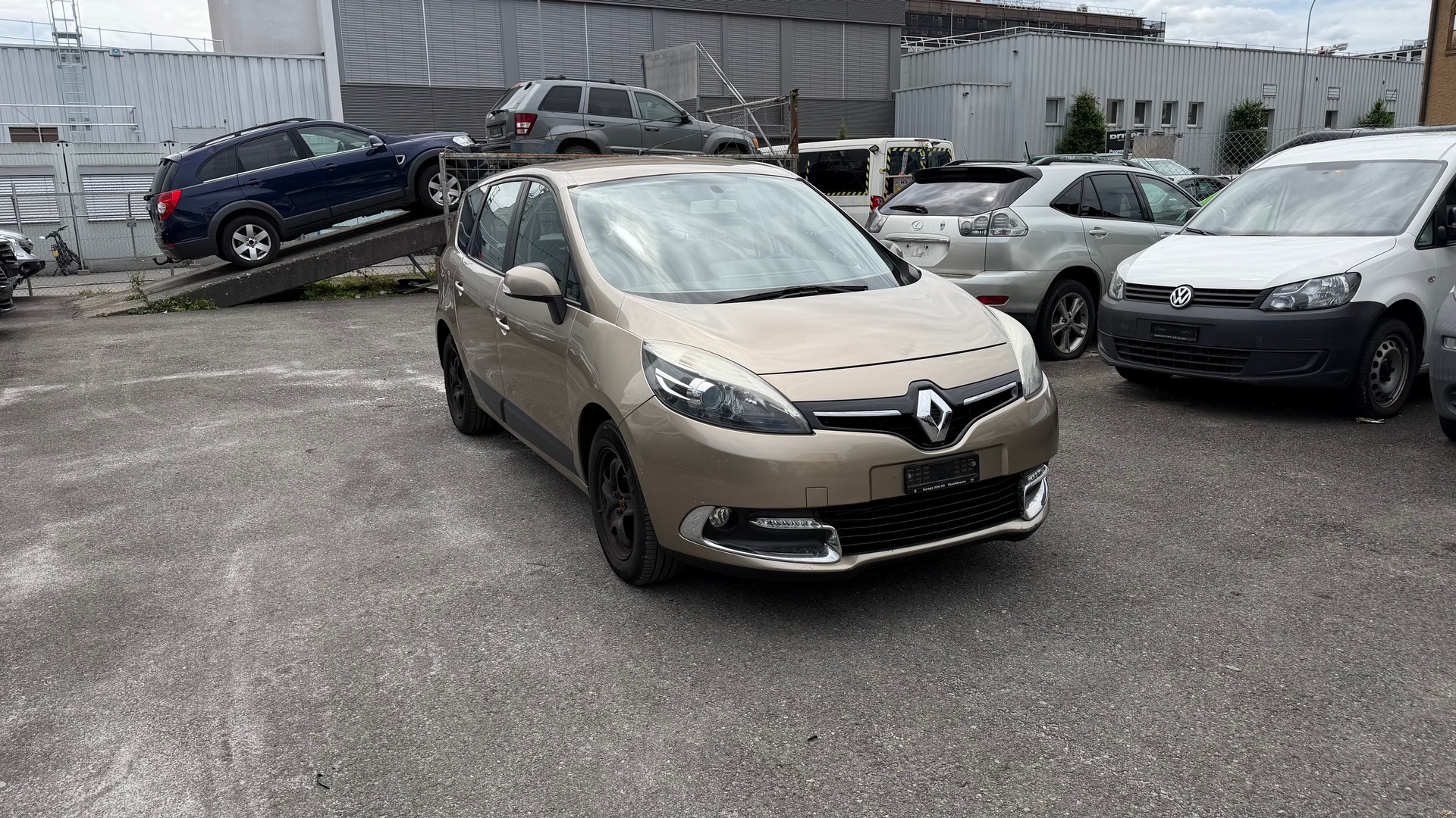 RENAULT Grand Scénic 1.2 16V Turbo Energy-image-1