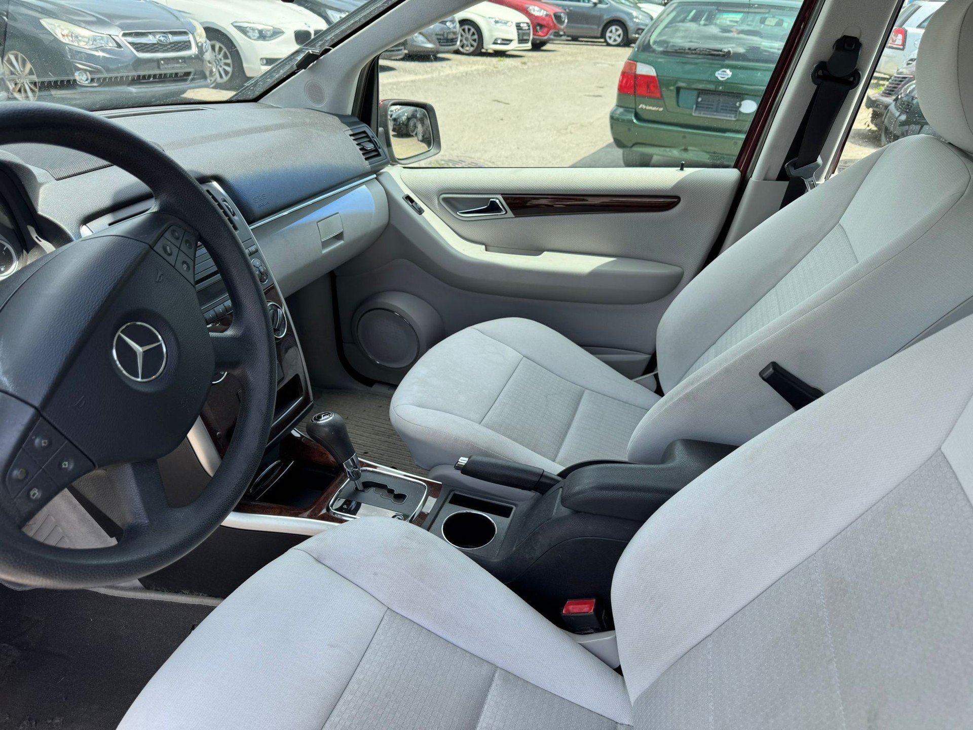 MERCEDES-BENZ B 180 CDI-image-8