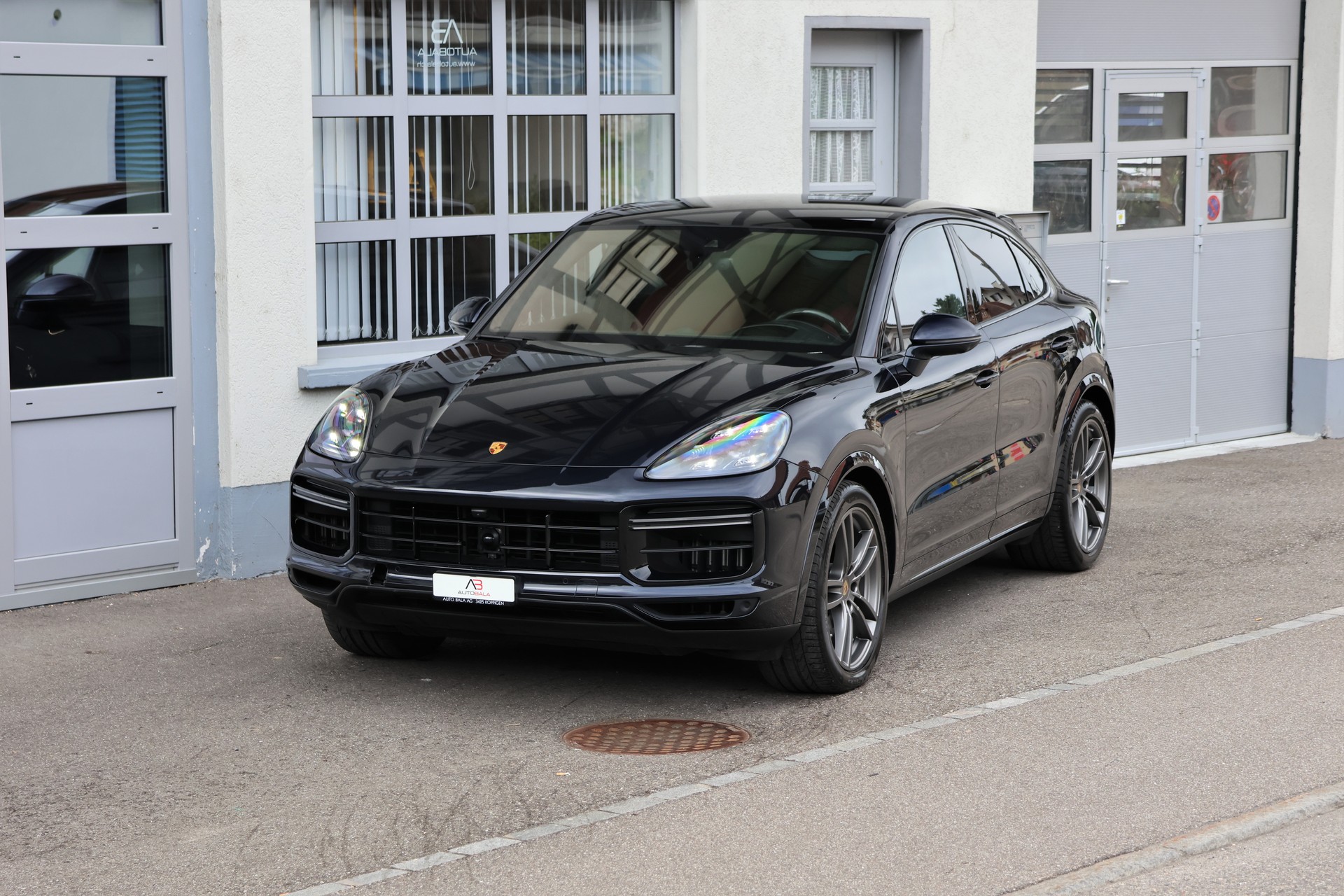 PORSCHE Cayenne Turbo Coupé (CH) *MoonlightBlue*