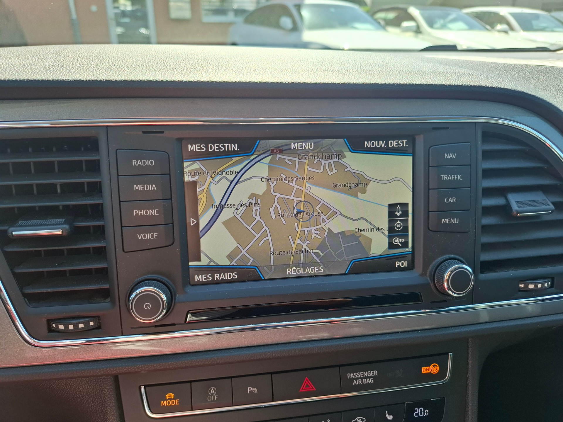 SEAT Leon 1.4 TSI FR Line DSG-image-12