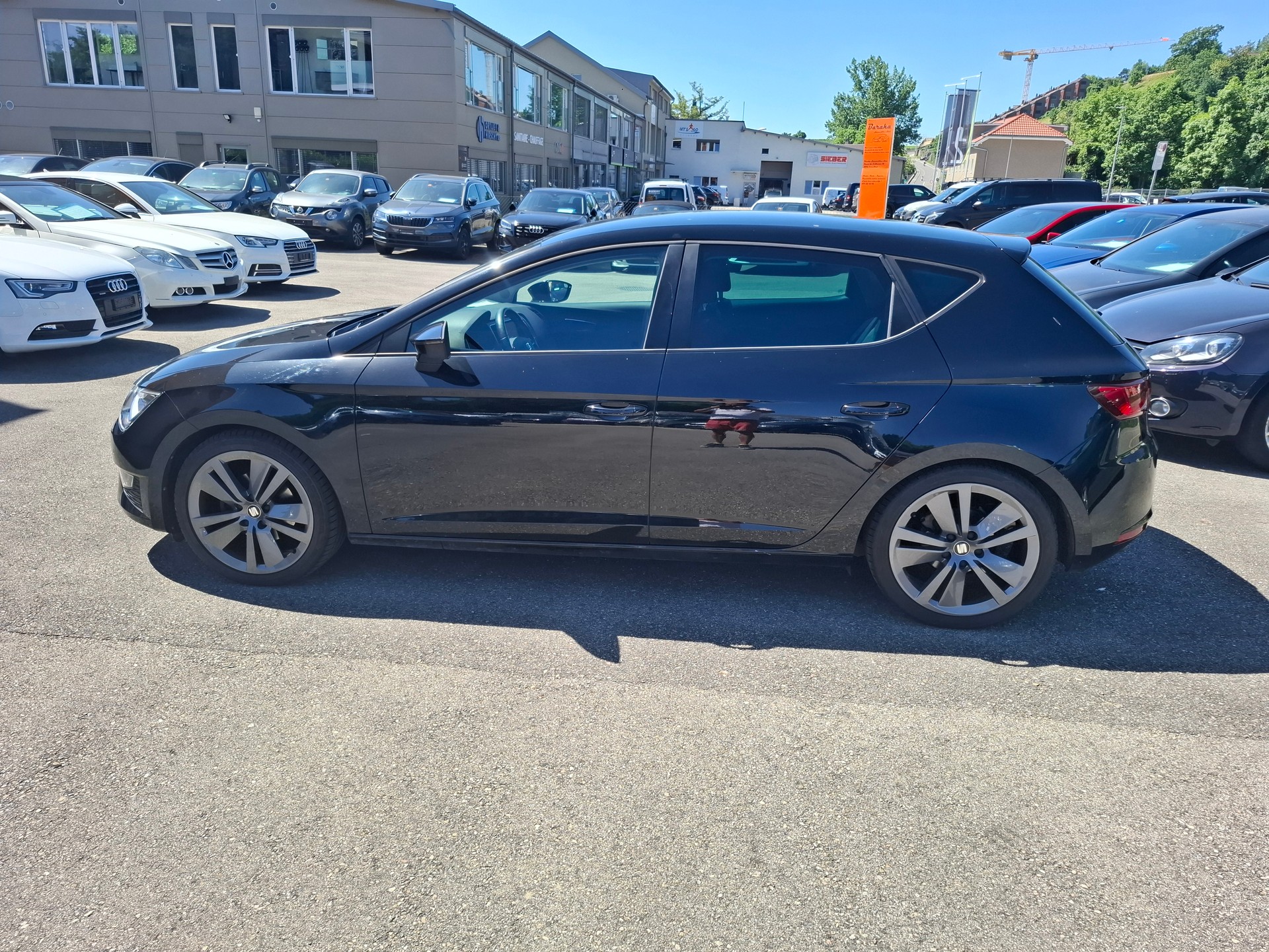 SEAT Leon 1.4 TSI FR Line DSG-image-4