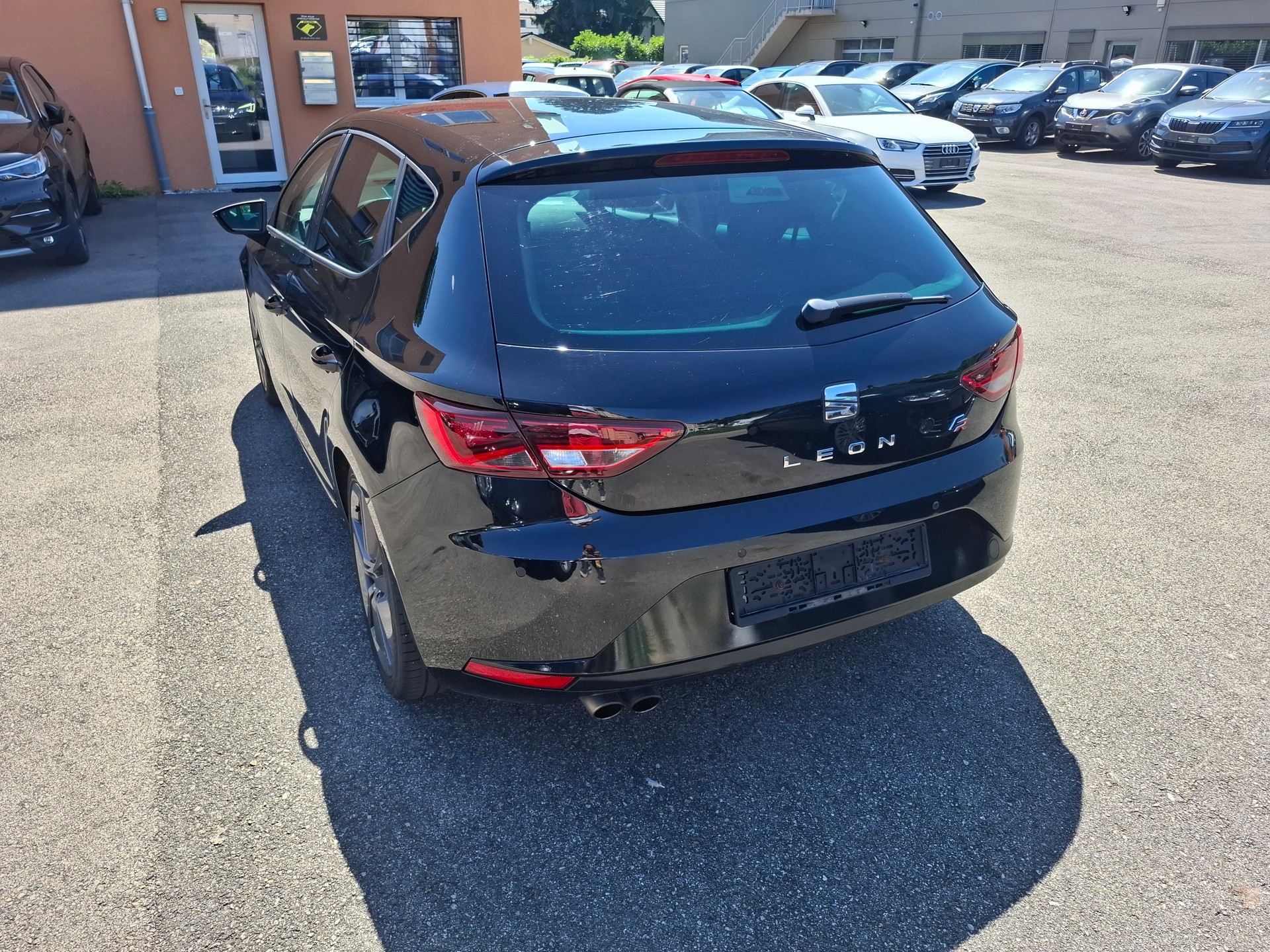 SEAT Leon 1.4 TSI FR Line DSG-image-3