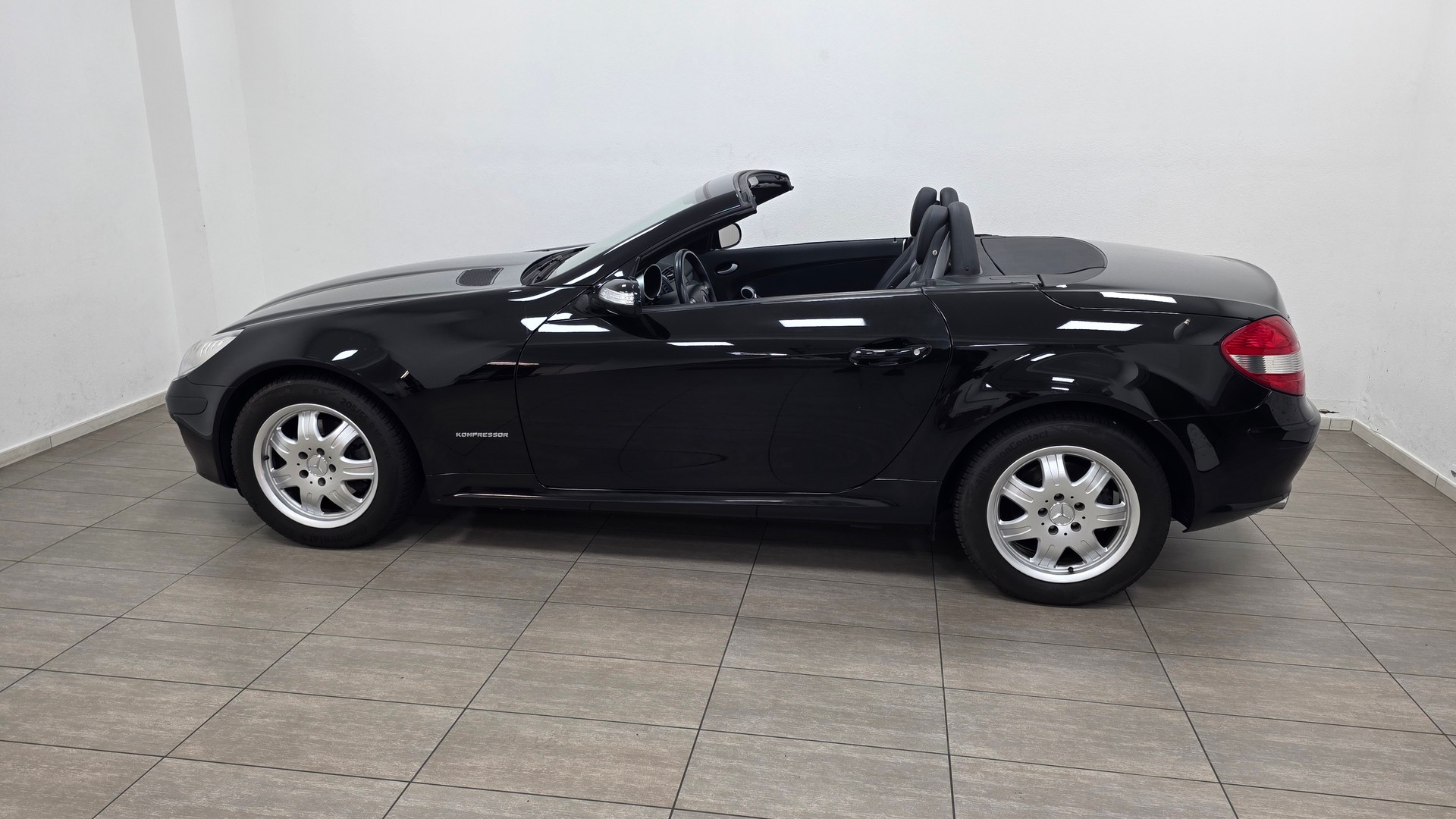 MERCEDES-BENZ SLK 200 Kompressor-image-7