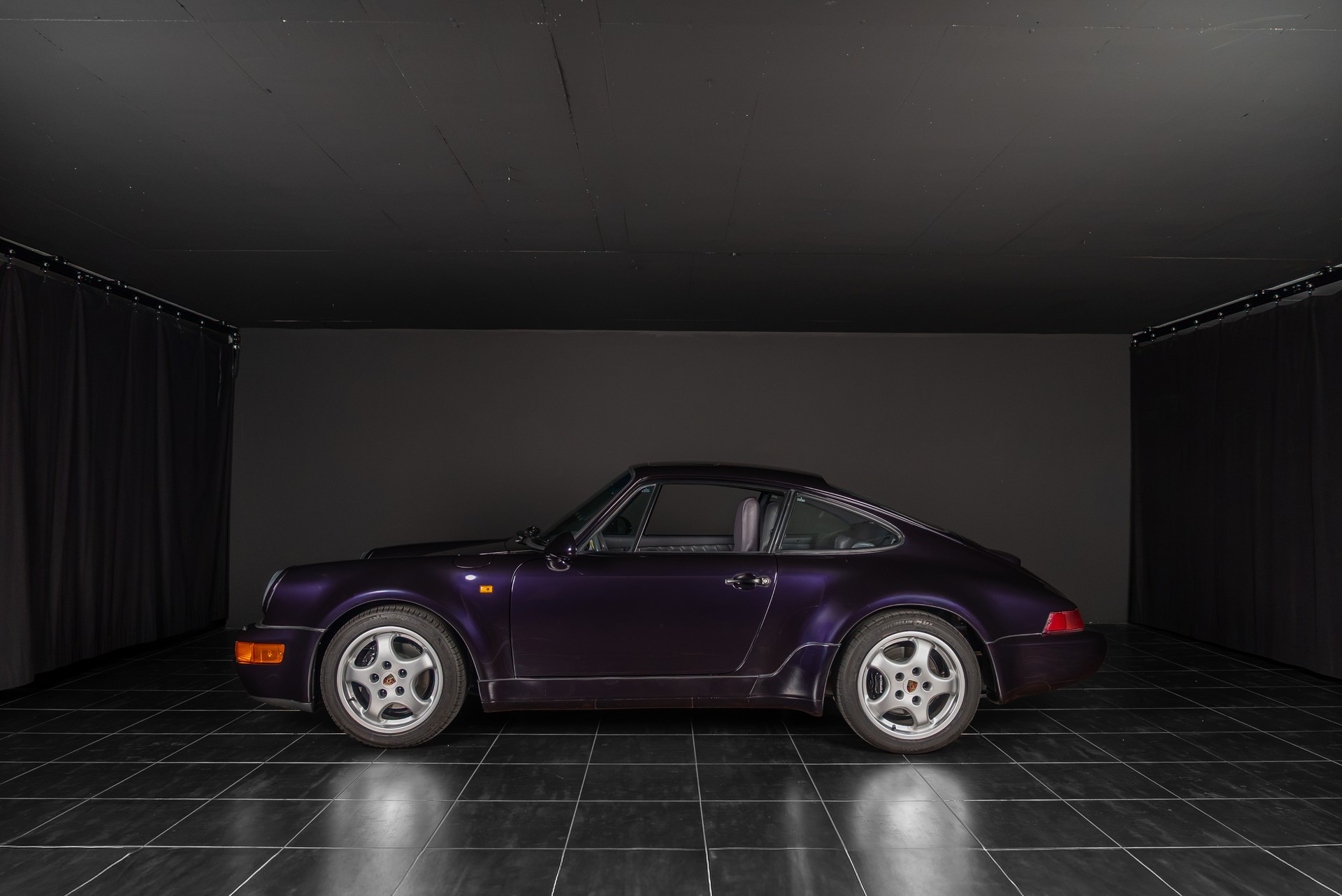 PORSCHE 964 30 jähre Jubilée-showroom-element-1