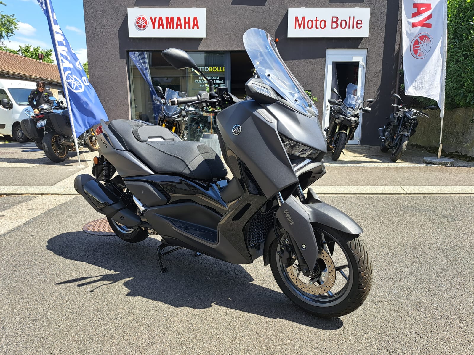 YAMAHA X-Max 300 Tech Max-image-1