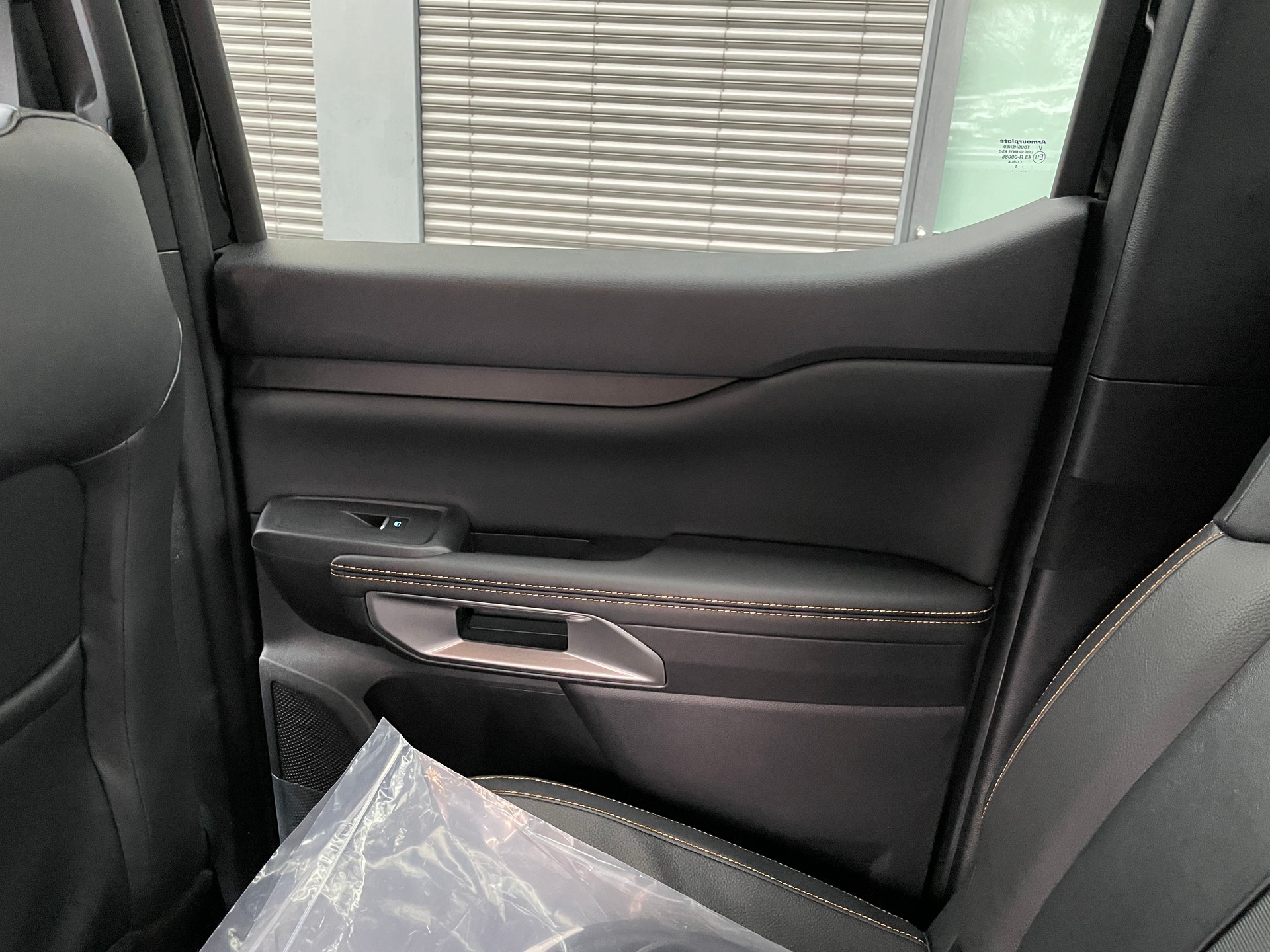 FORD Ranger Wildtrak PHEV 2.3 Eco Boost e-4WD Automat-image-14