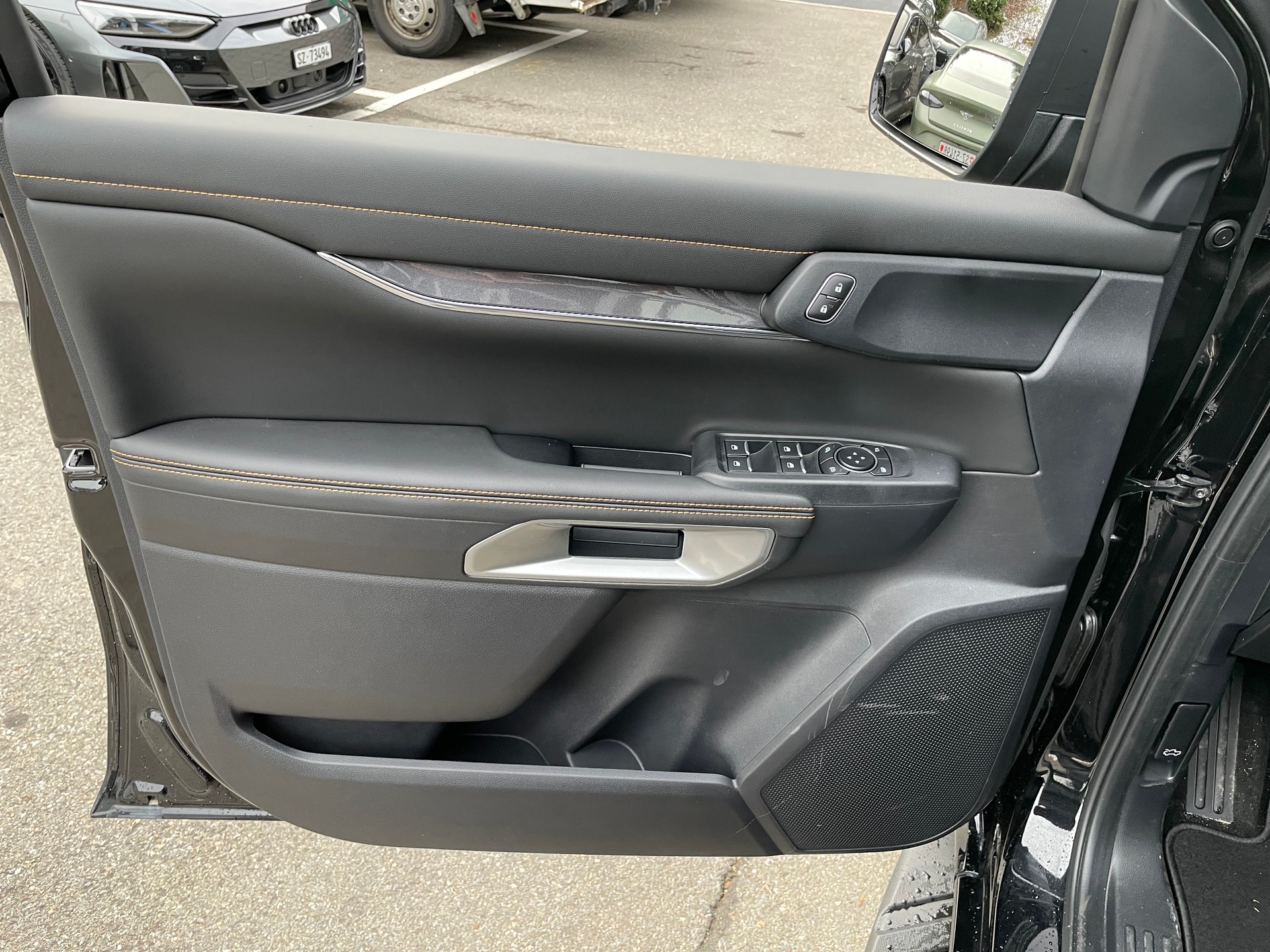FORD Ranger Wildtrak PHEV 2.3 Eco Boost e-4WD Automat-image-8