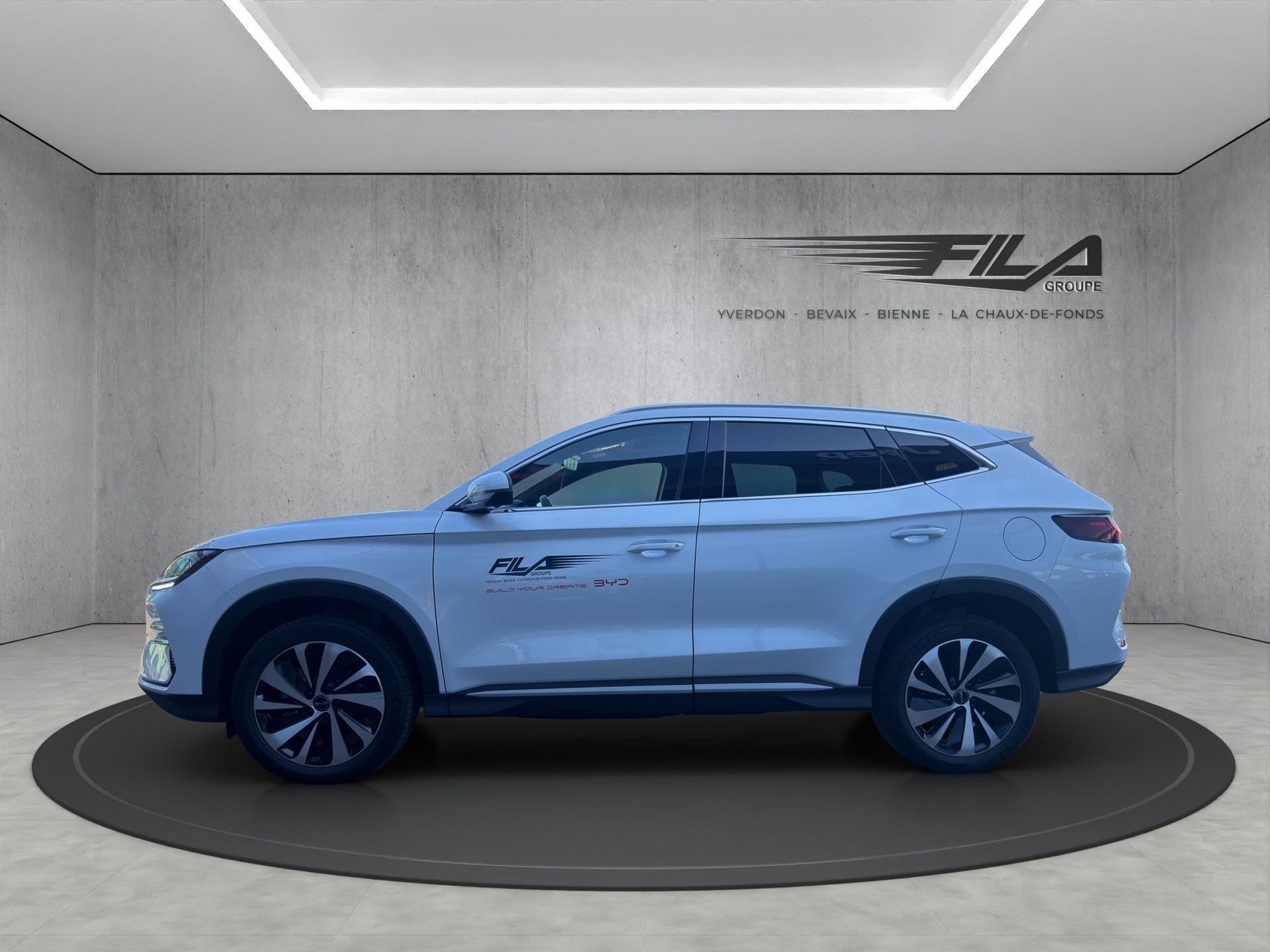 BYD Seal U DM-i Design AWD-showroom-element-3