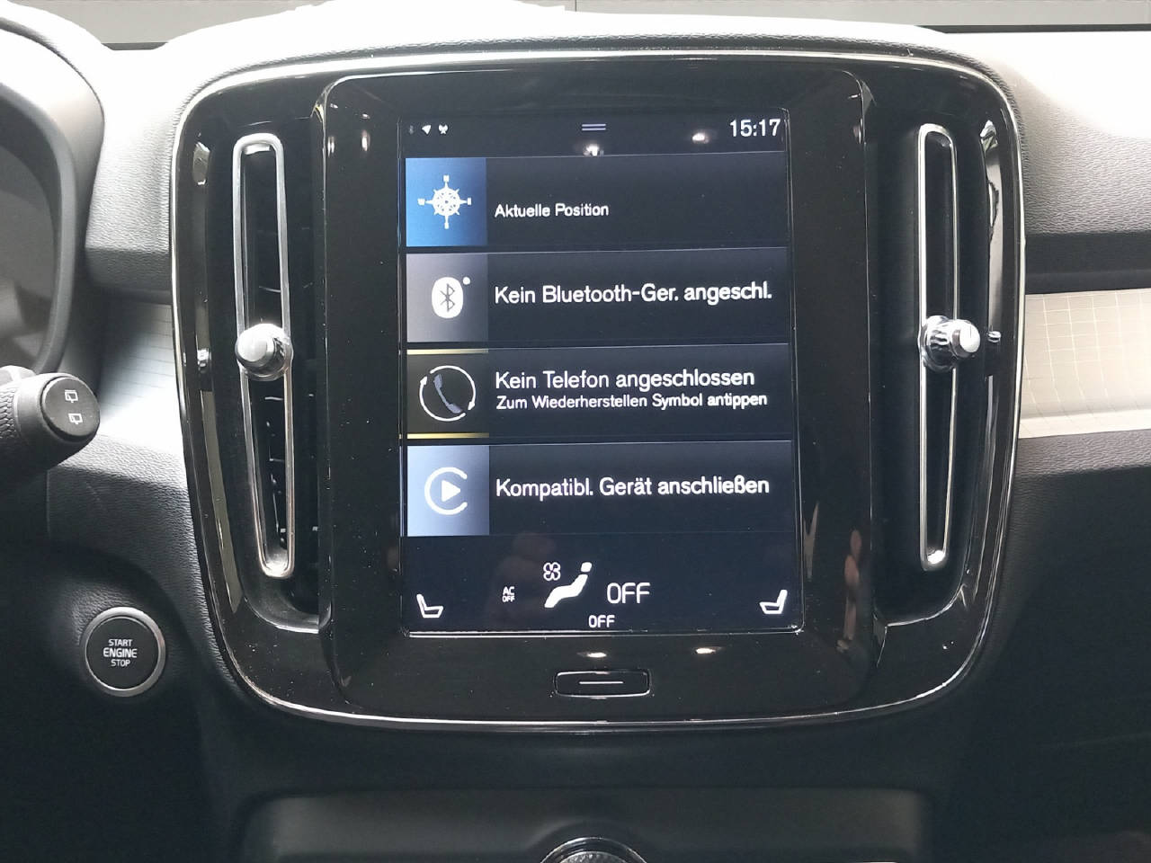 VOLVO XC40 1.5 T3 Momentum-image-6
