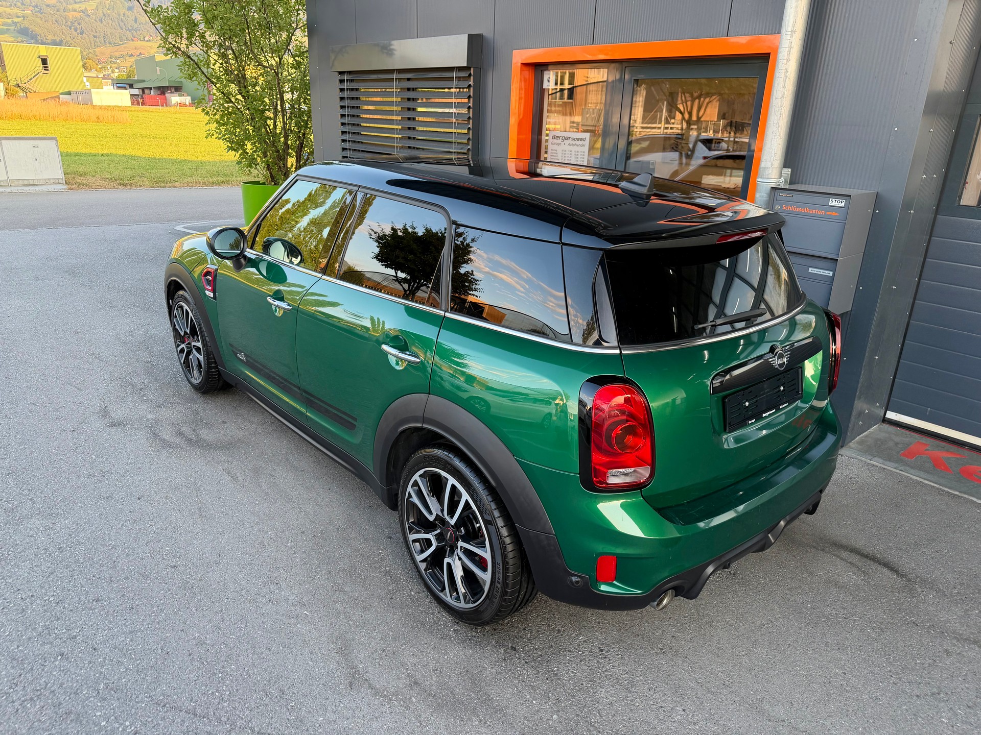 MINI Countryman John Cooper Works ALL4 Steptronic-image-4
