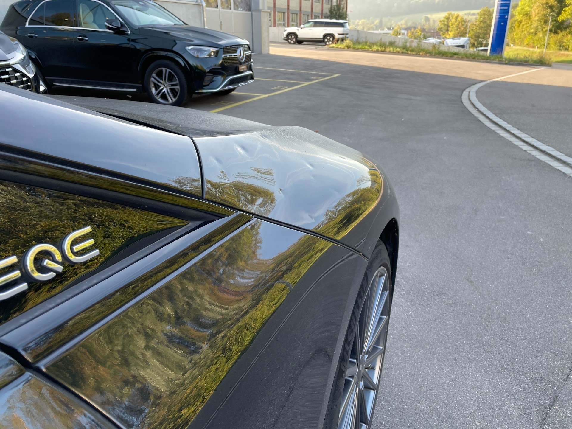 MERCEDES-BENZ EQE 500 4 Matic-image-15
