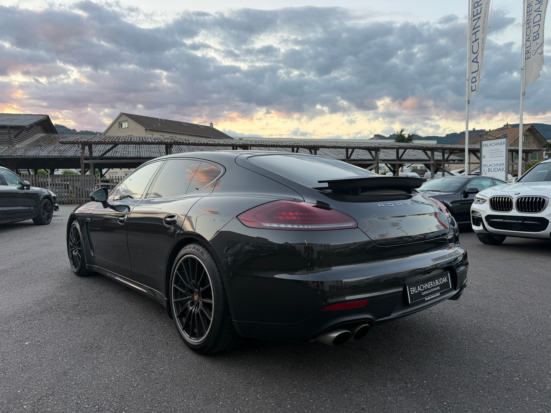 PORSCHE Panamera 4S 3.0 PDK Facelift-showroom-element-2