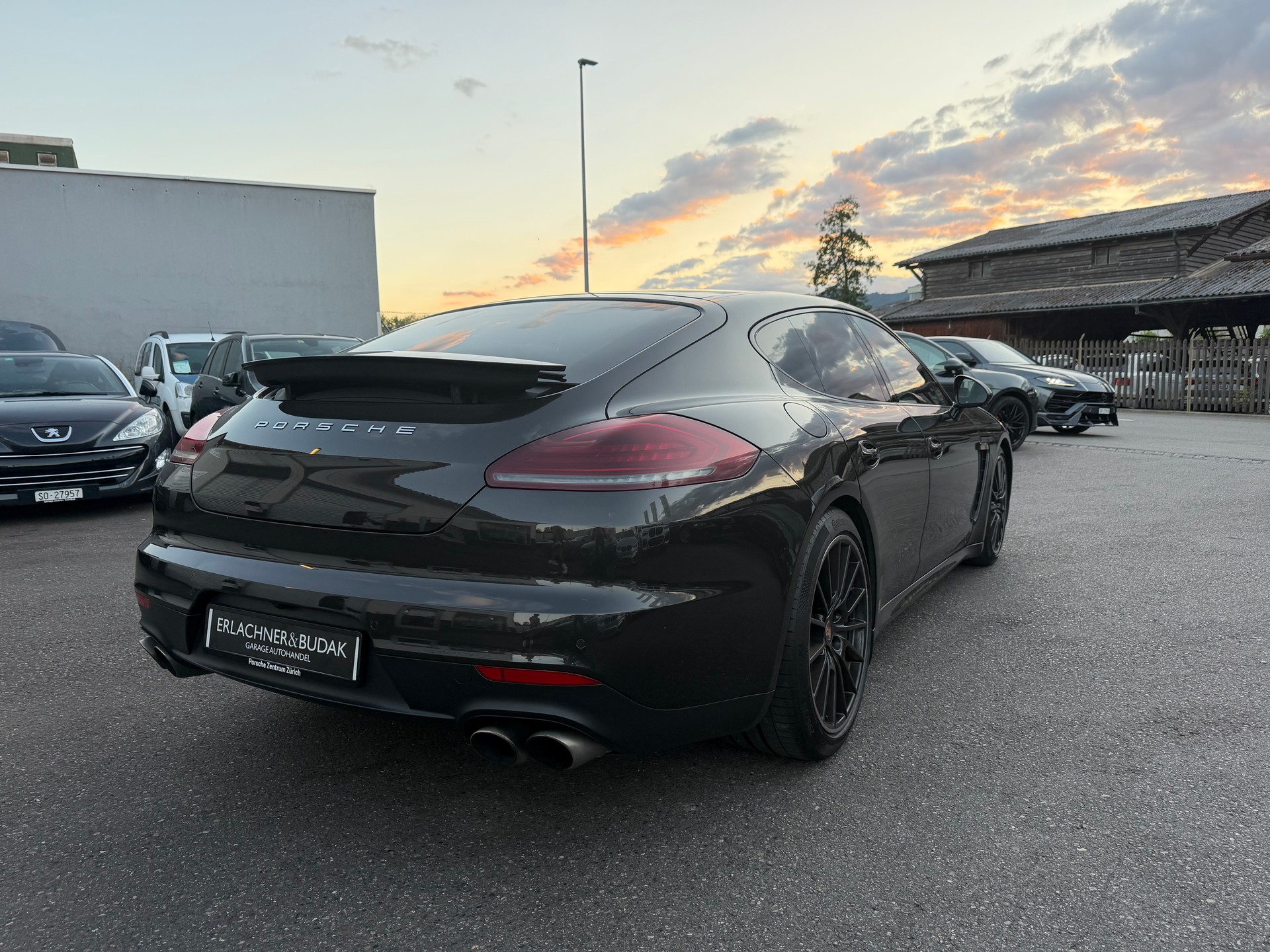 PORSCHE Panamera 4S 3.0 PDK Facelift-showroom-element-3