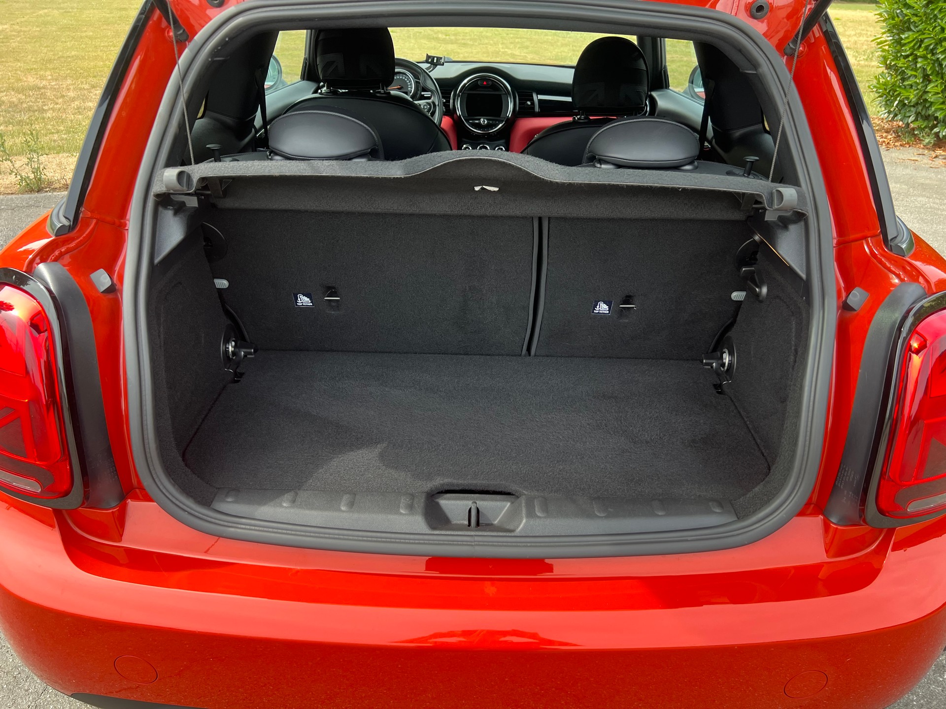 MINI F56 Blackyard Edition-image-12