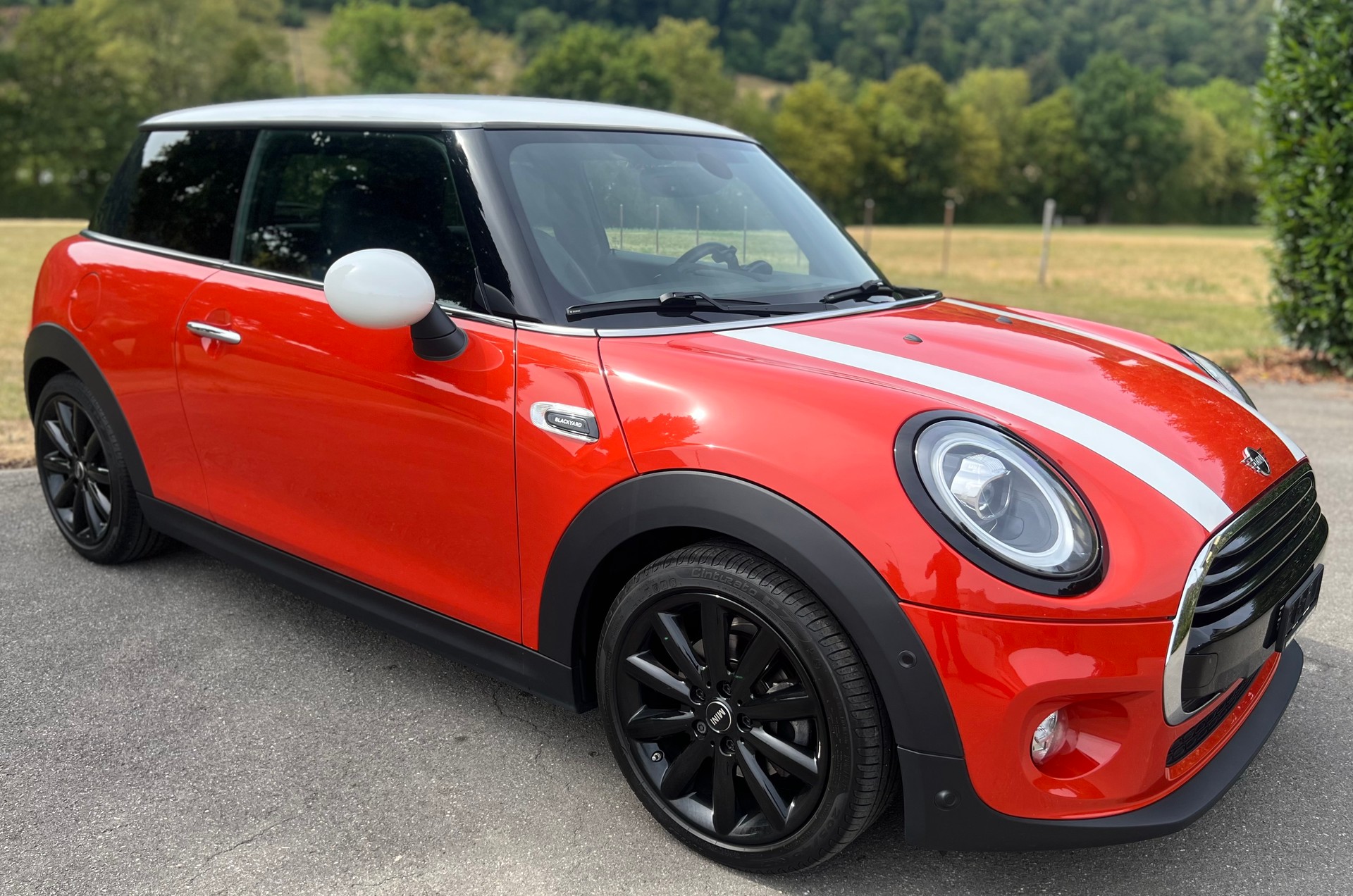 MINI F56 Blackyard Edition-image-2