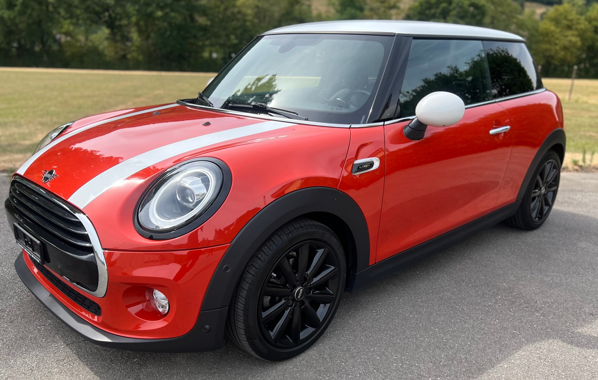 MINI F56 Blackyard Edition-image-3