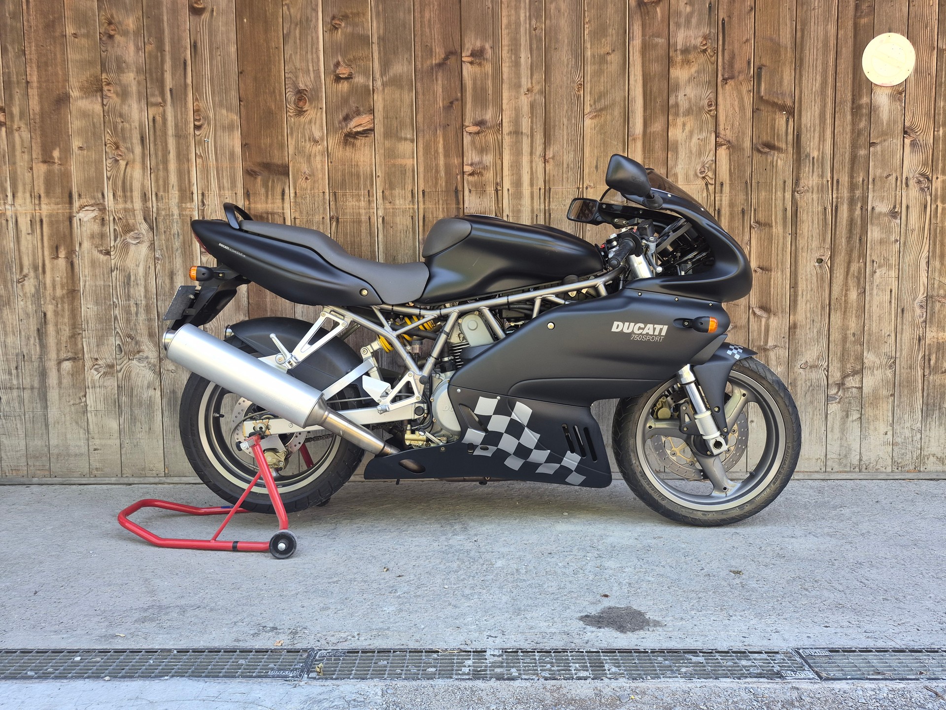 DUCATI 750 S-image-0