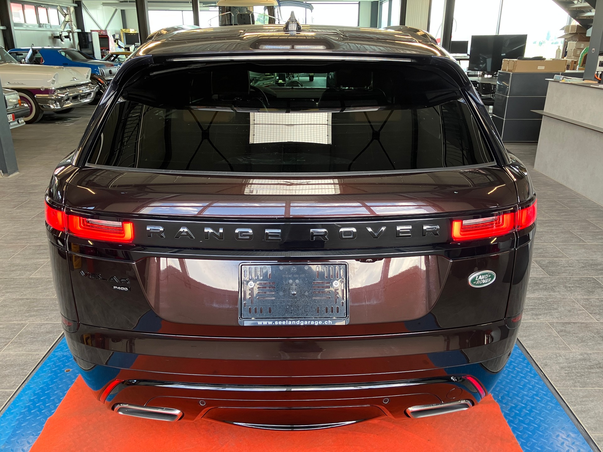 LAND ROVER Range Rover Velar R-Dynamic P 400 HSE Automatic-showroom-element-3