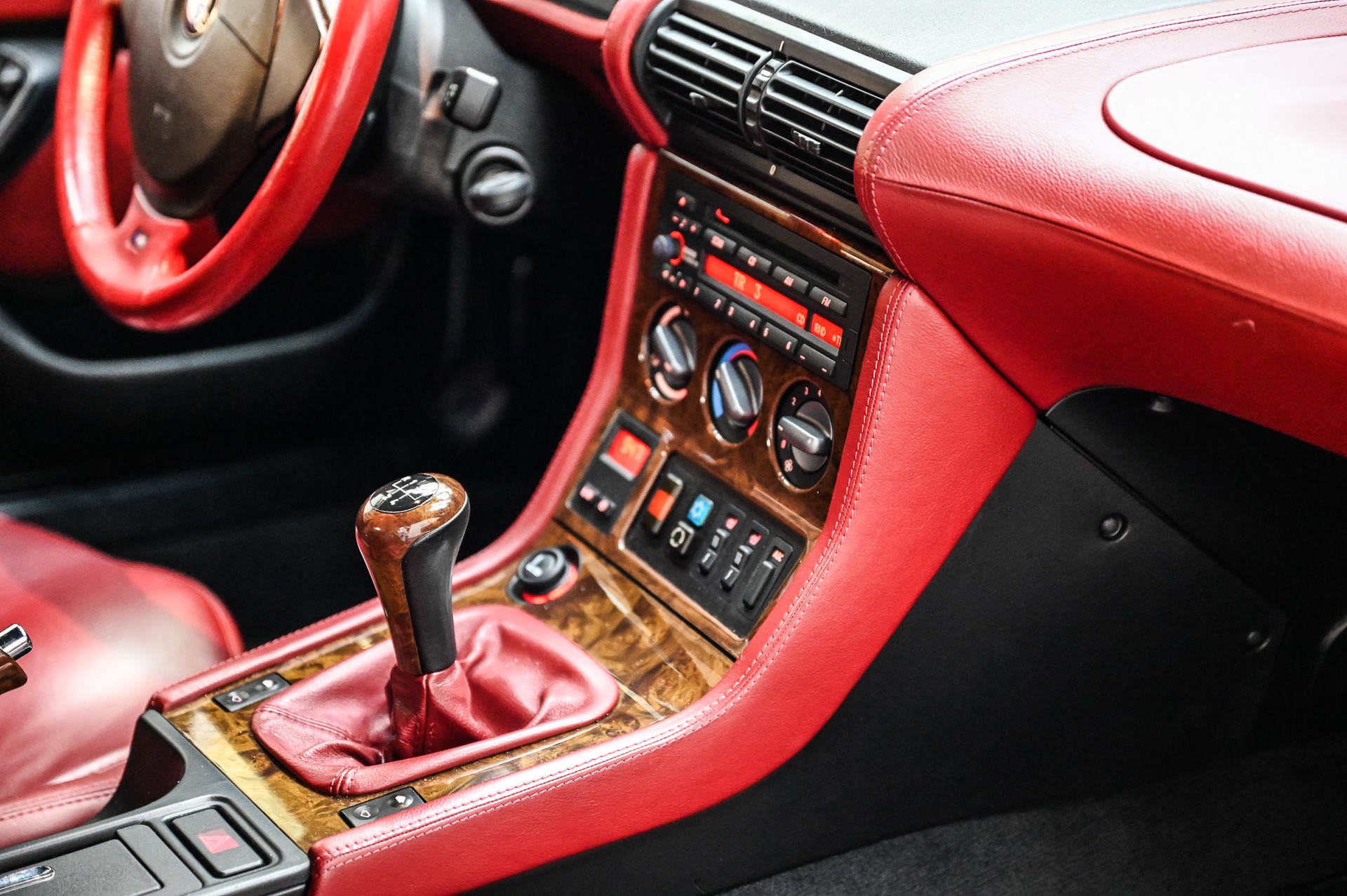 BMW Z3 Coupé 2.8-image-22