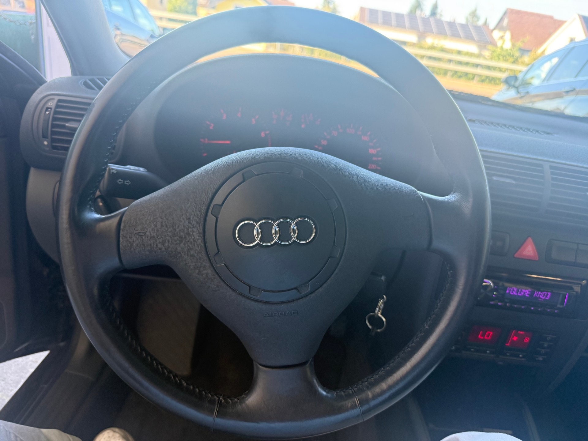 AUDI A3 1.8 T Ambition-image-12