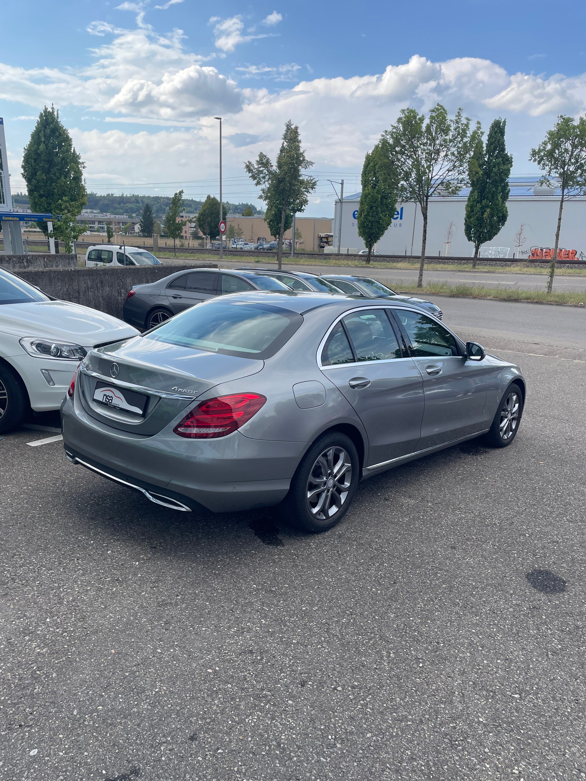 MERCEDES-BENZ C 200 4Matic 7G-Tronic-showroom-element-3