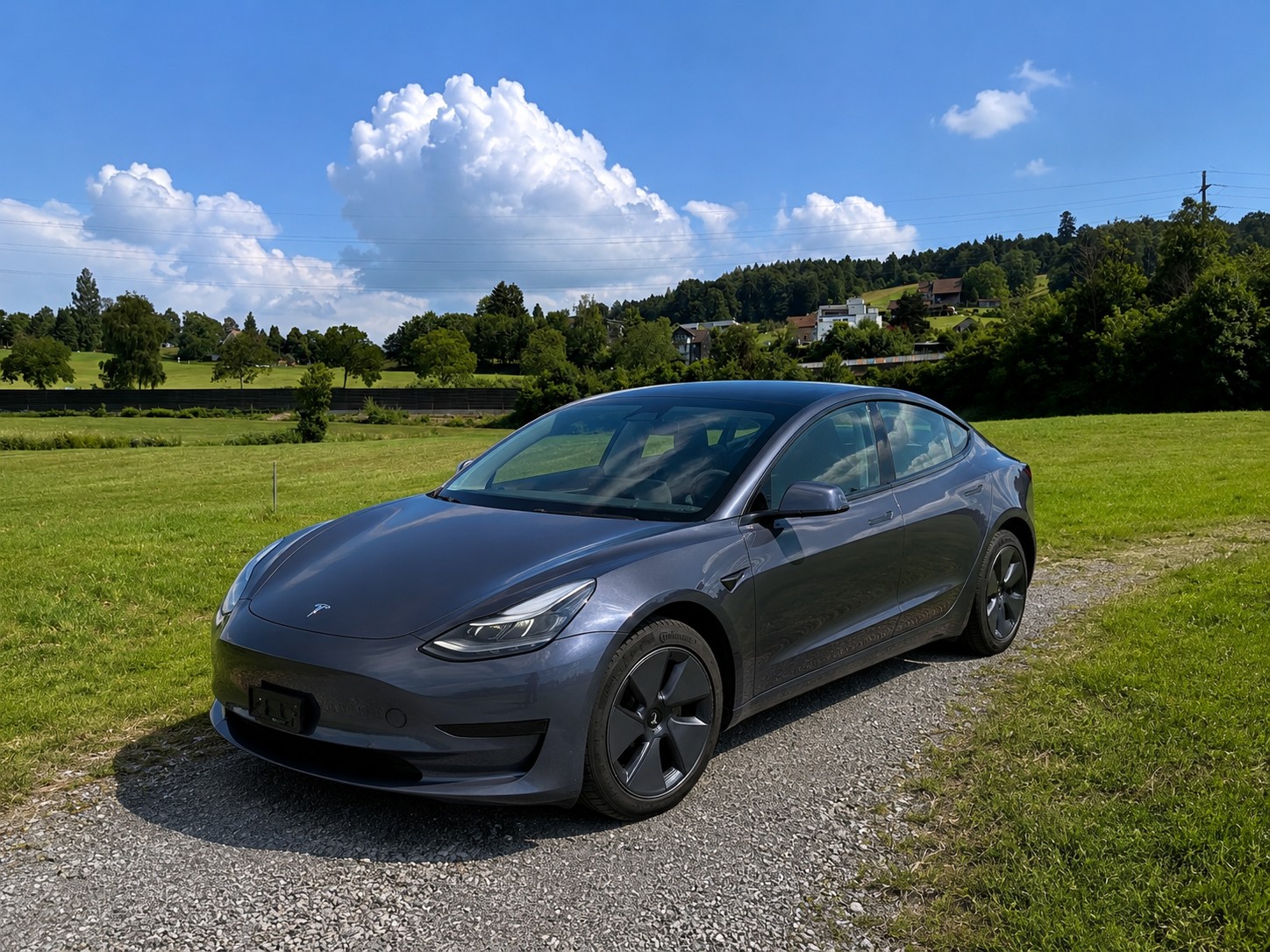 TESLA Model 3