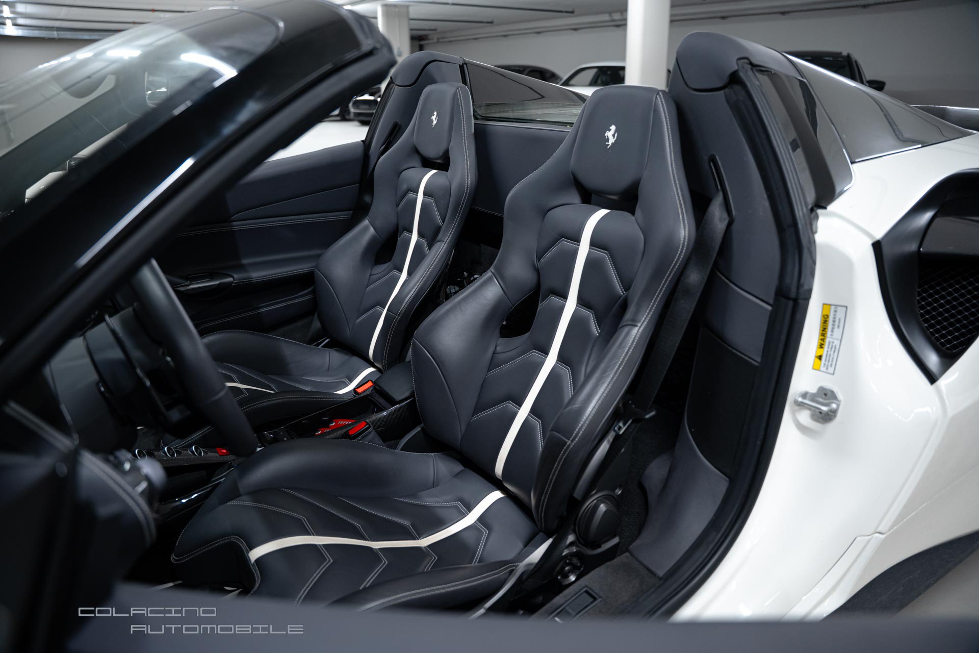 FERRARI 488 Spider 3.9 V8-image-14