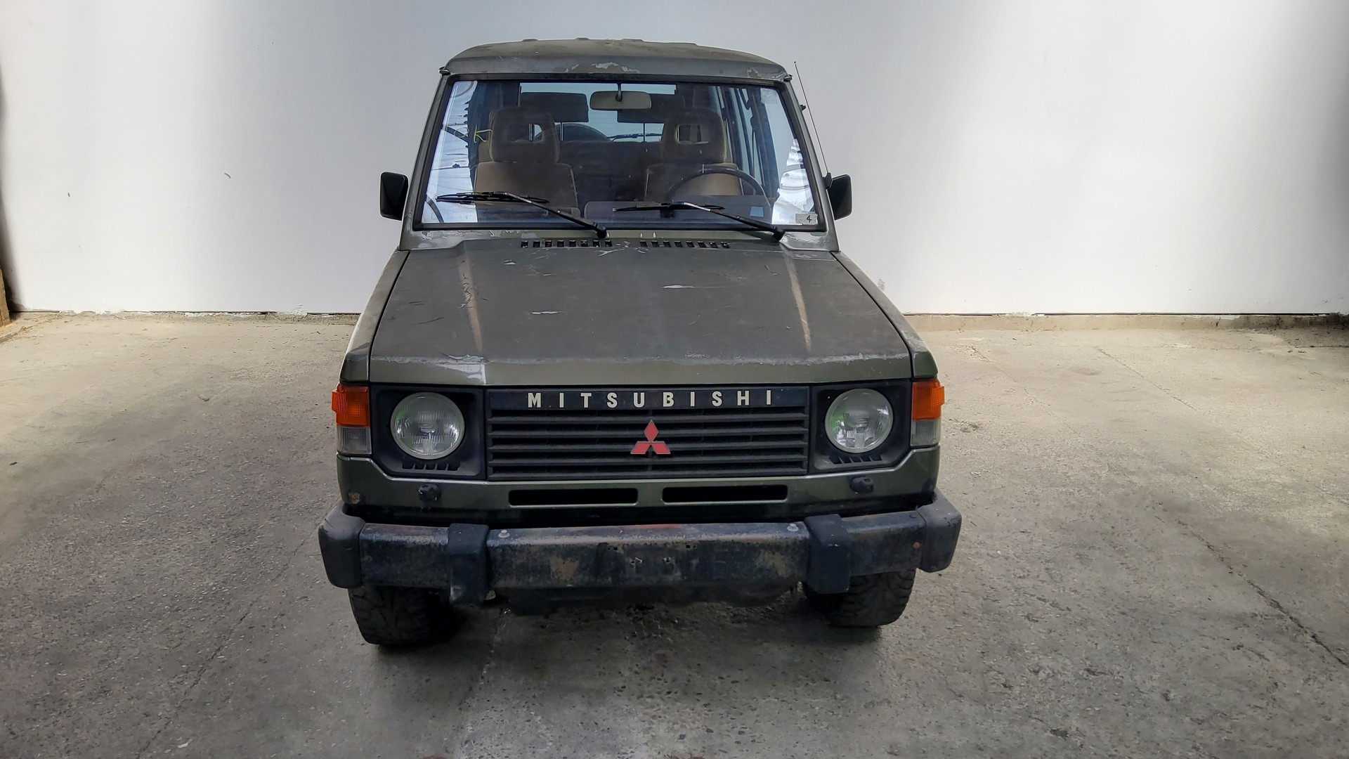 MITSUBISHI Pajero 2.5 TD Wagon-image-4