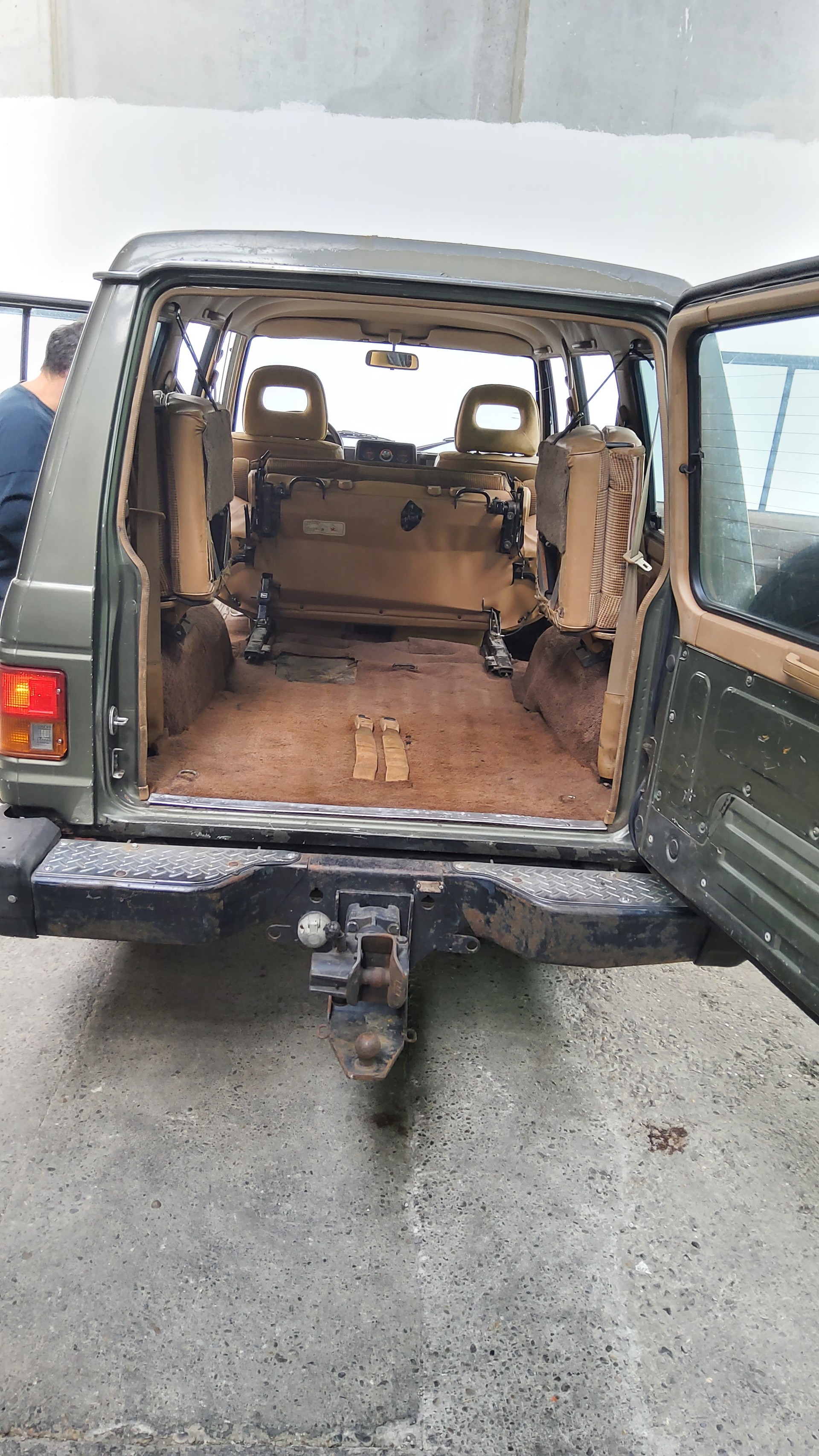 MITSUBISHI Pajero 2.5 TD Wagon-image-14