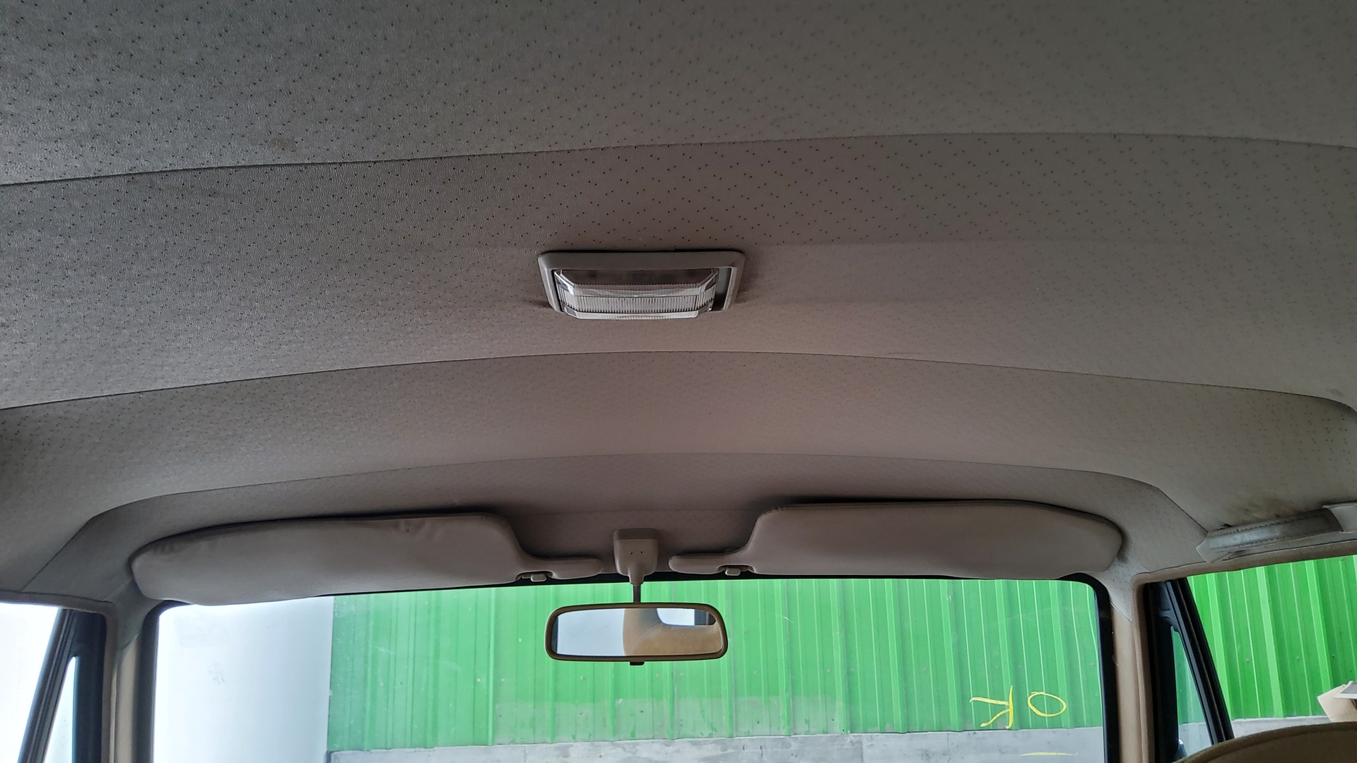 MITSUBISHI Pajero 2.5 TD Wagon-image-19