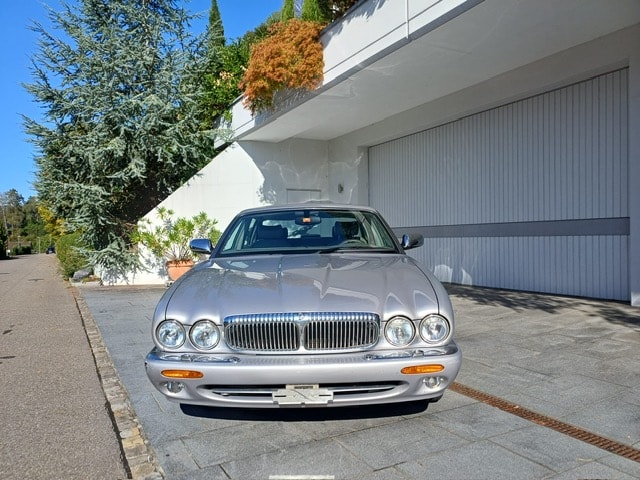 DAIMLER 4.0-image-1