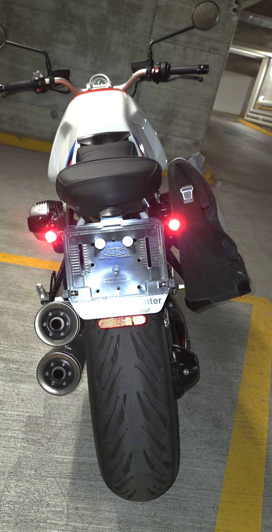 BMW R nineT Pure-image-3