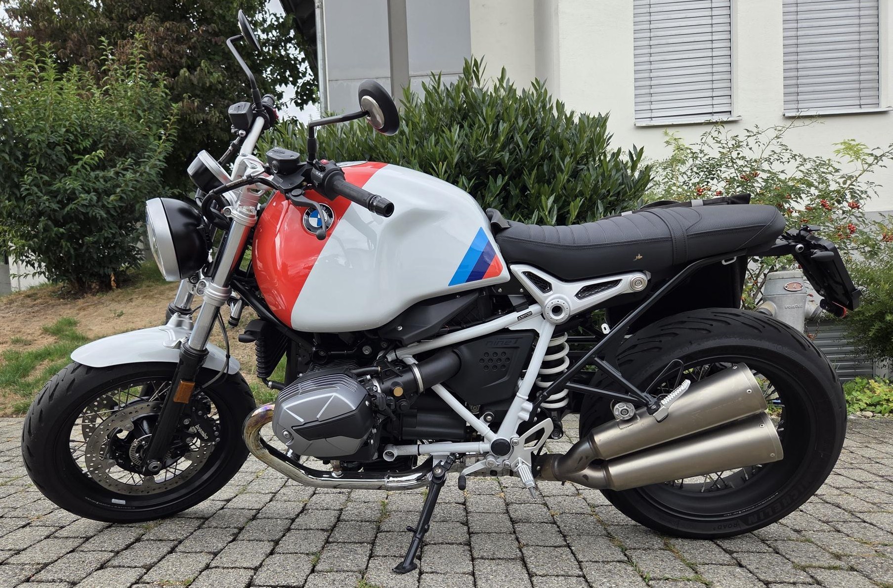 BMW R nineT Pure-image-0