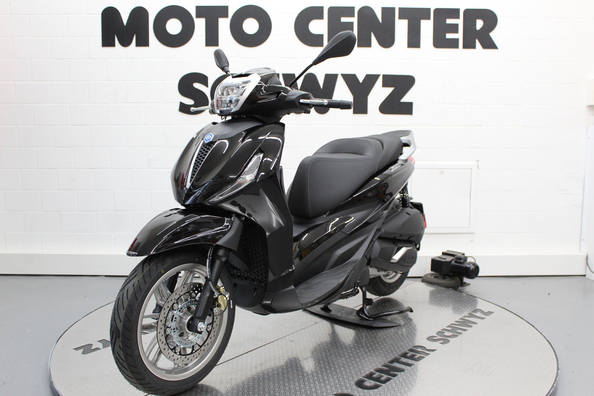 PIAGGIO Beverly 310 hpe E5+-image-3