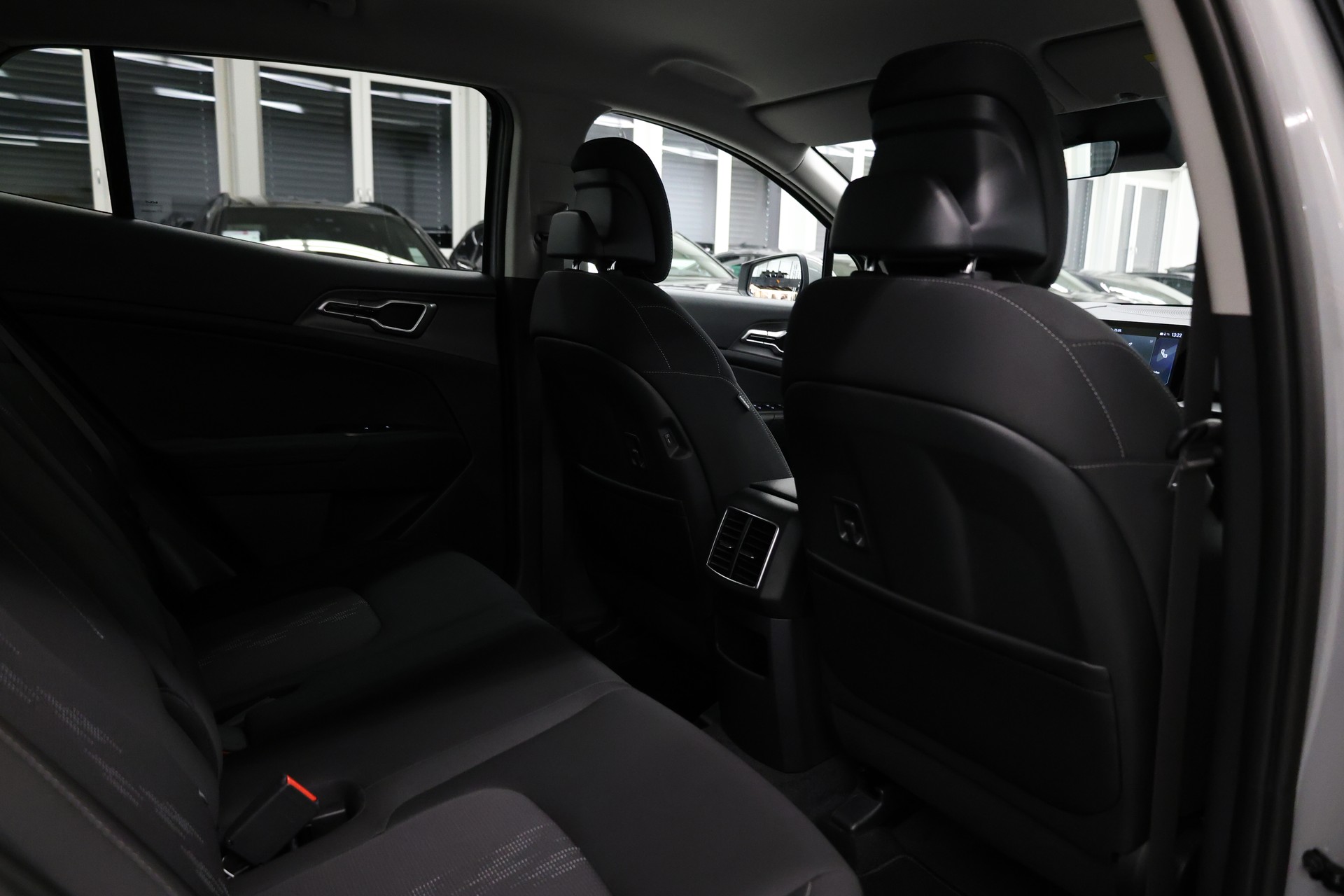 KIA Sportage 1.6 T-GDi Power Edition-image-26