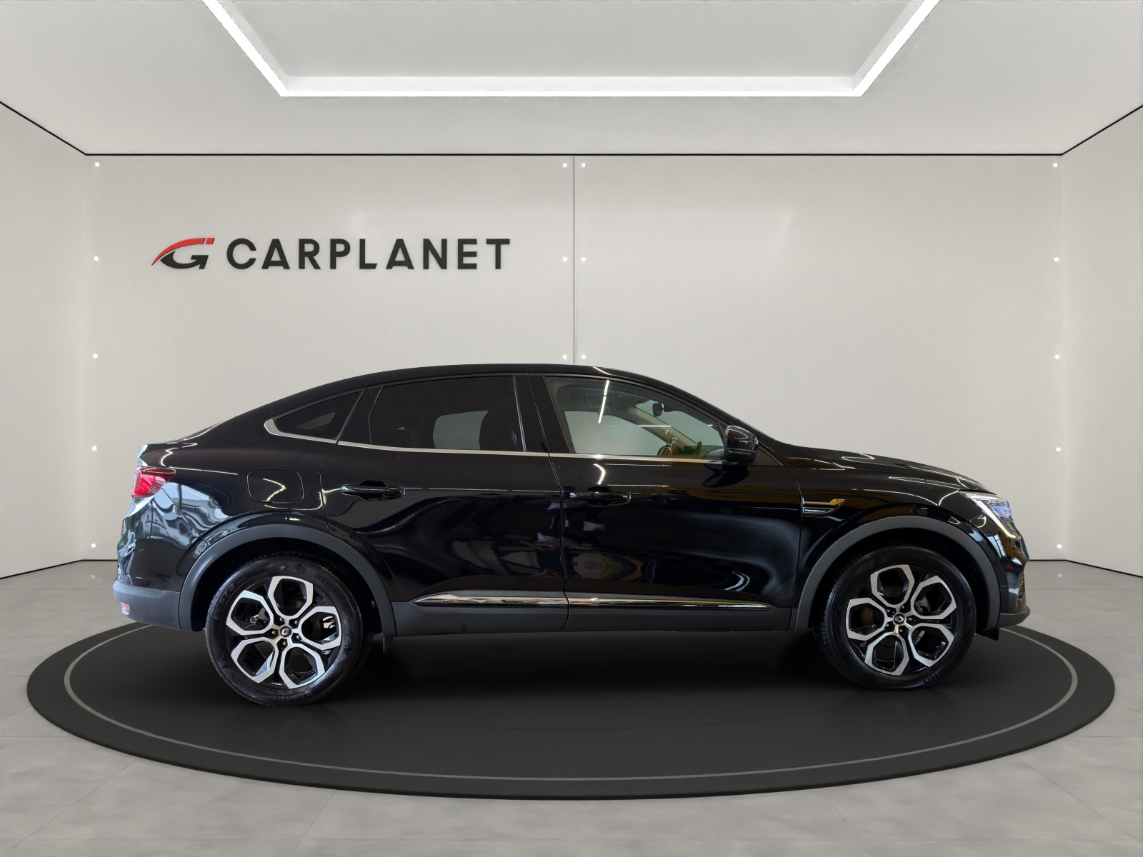 RENAULT Arkana 1.6 E-Tech Intens-showroom-element-3