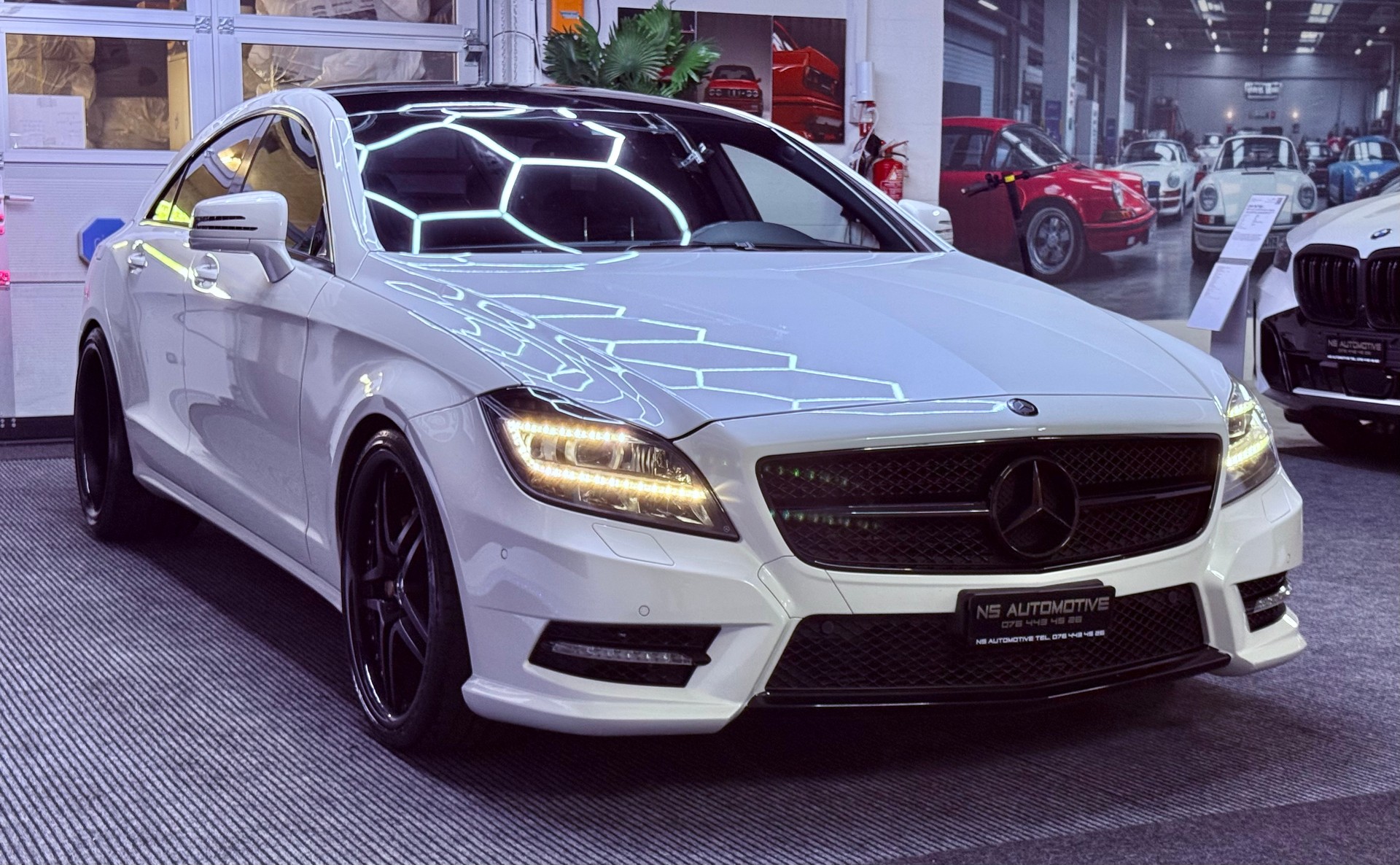 MERCEDES-BENZ CLS 350 CDI 7G-Tronic AMG Line-showroom-element-2