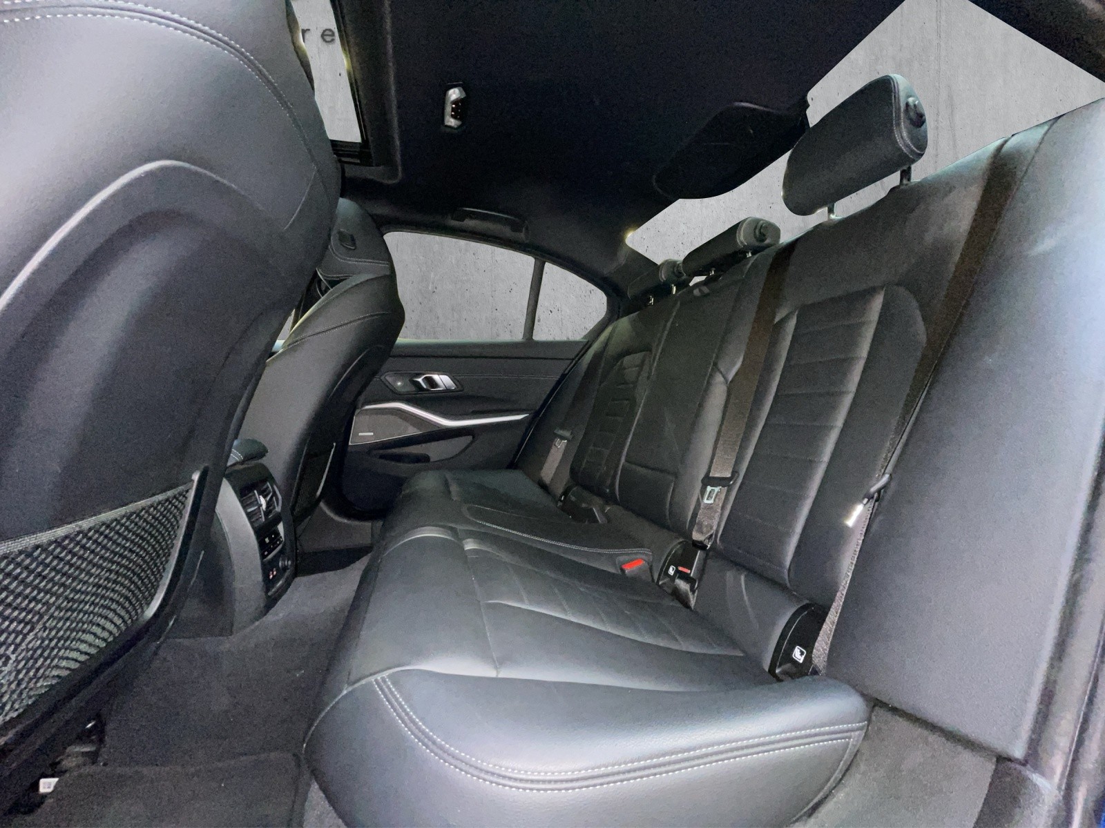 BMW M340i xDrive Steptronic-image-28