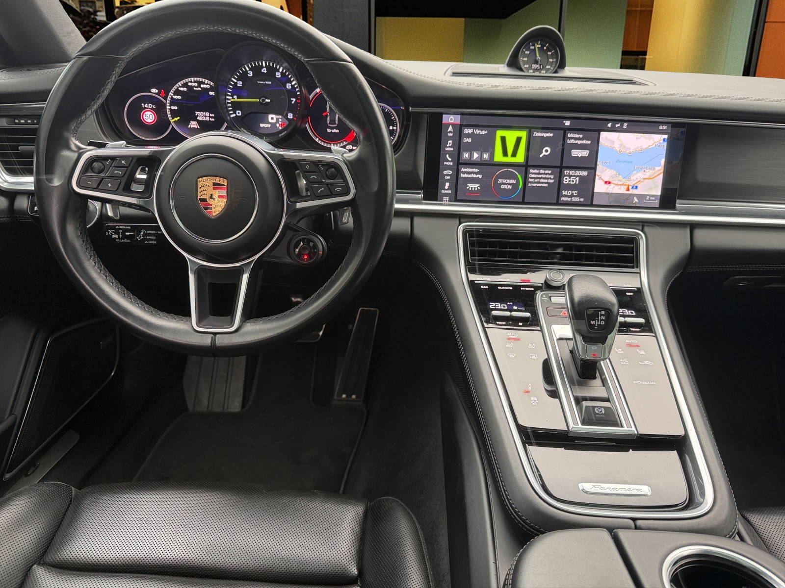PORSCHE Panamera Sport Turismo 2.9 V6 4 E-Hybrid / CH Auslieferung - Top Ausstattung-image-12
