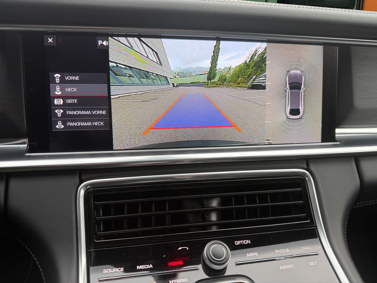 PORSCHE Panamera Sport Turismo 2.9 V6 4 E-Hybrid / CH Auslieferung - Top Ausstattung-image-14