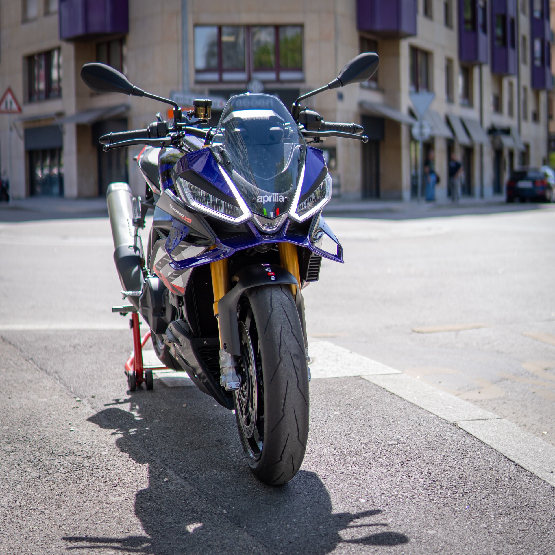 APRILIA Tuono V4 1100 E5+ Factory-image-6