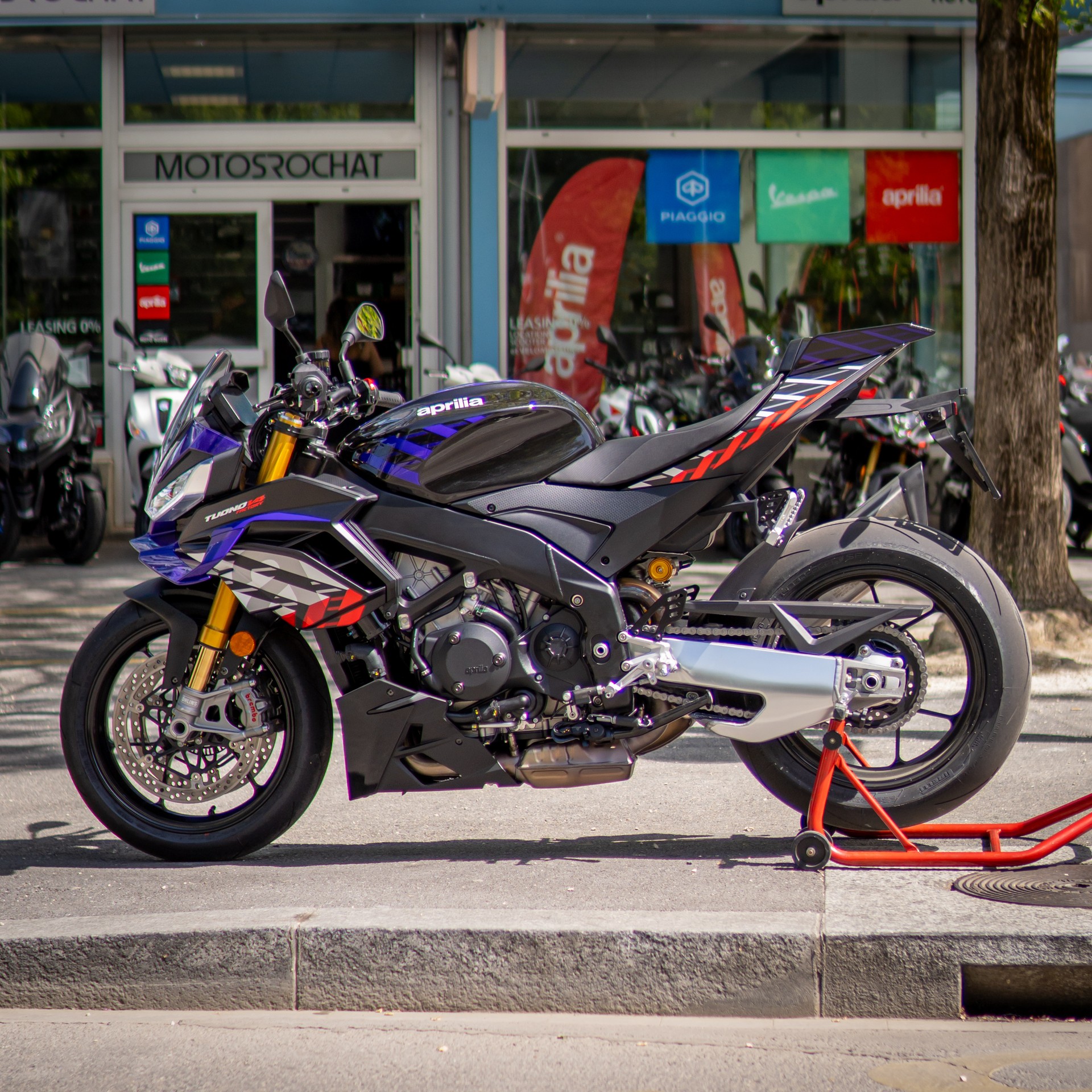 APRILIA Tuono V4 1100 E5+ Factory-image-0