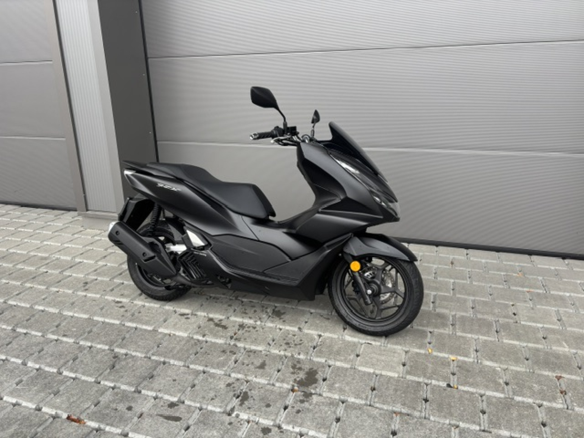 HONDA PCX 125-image-1