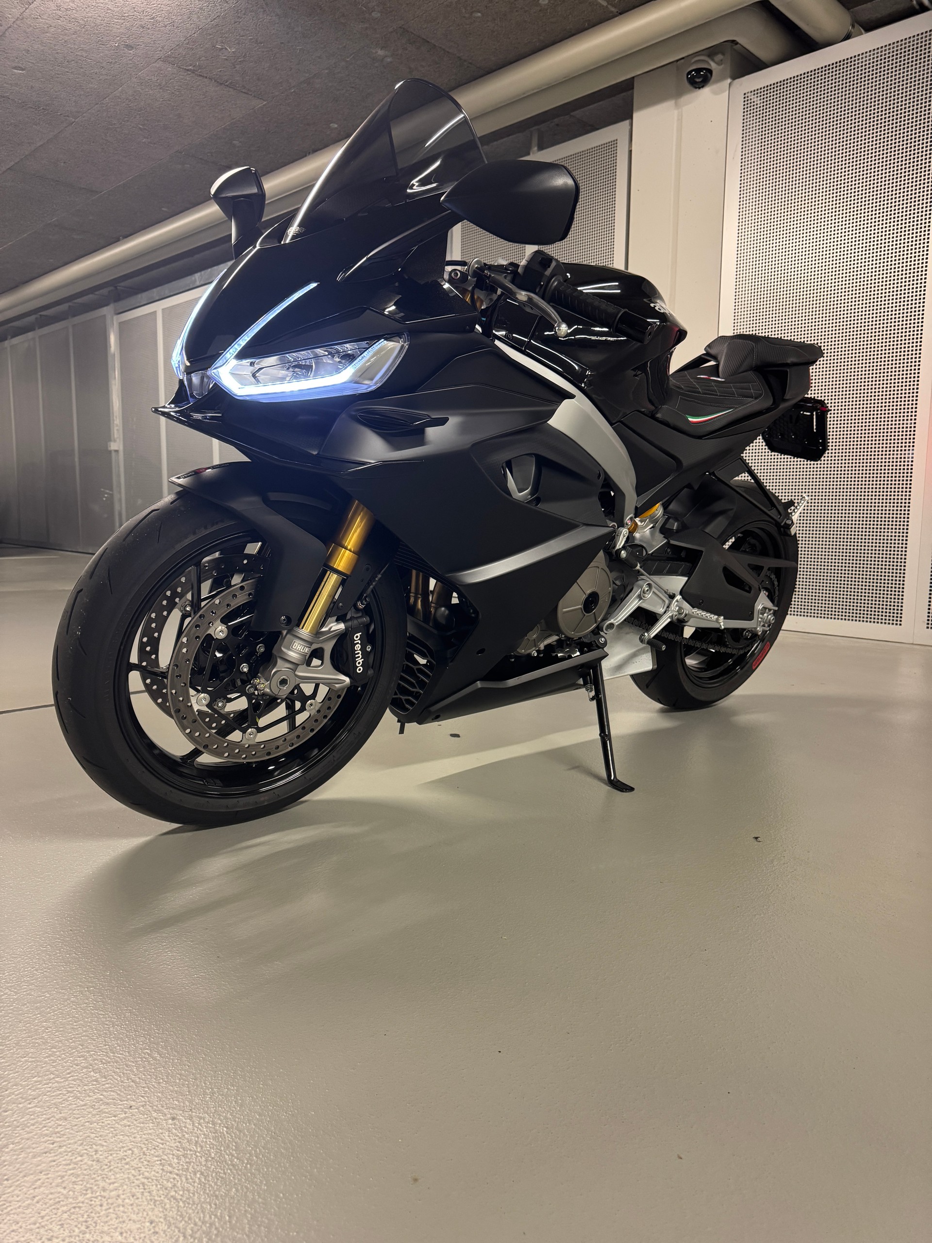 APRILIA Rs660 Factory-image-1