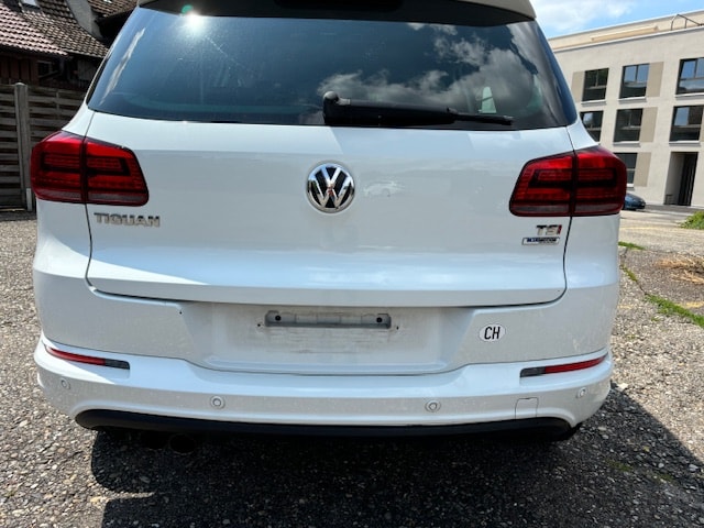 VW Tiguan TDI BMT TREND & FUN 2WD 1,4 ,122 PS .Eintausch möglich-image-4