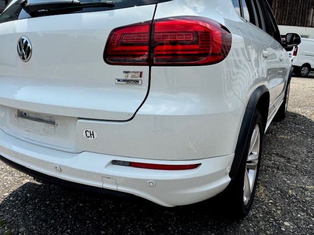 VW Tiguan TDI BMT TREND & FUN 2WD 1,4 ,122 PS .Eintausch möglich-image-6