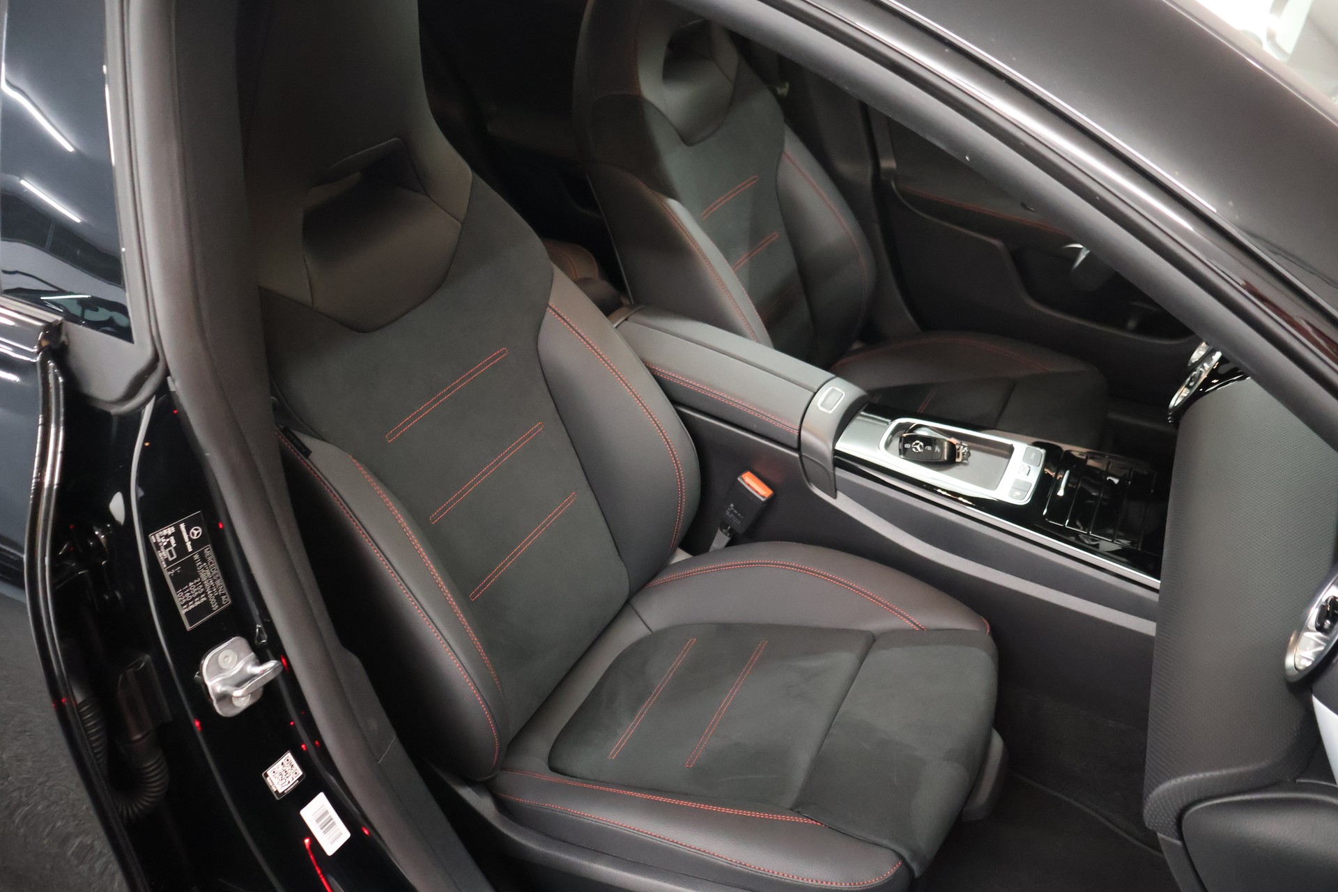 MERCEDES-BENZ CLA 35 AMG 4Matic 8G-DCT-image-15