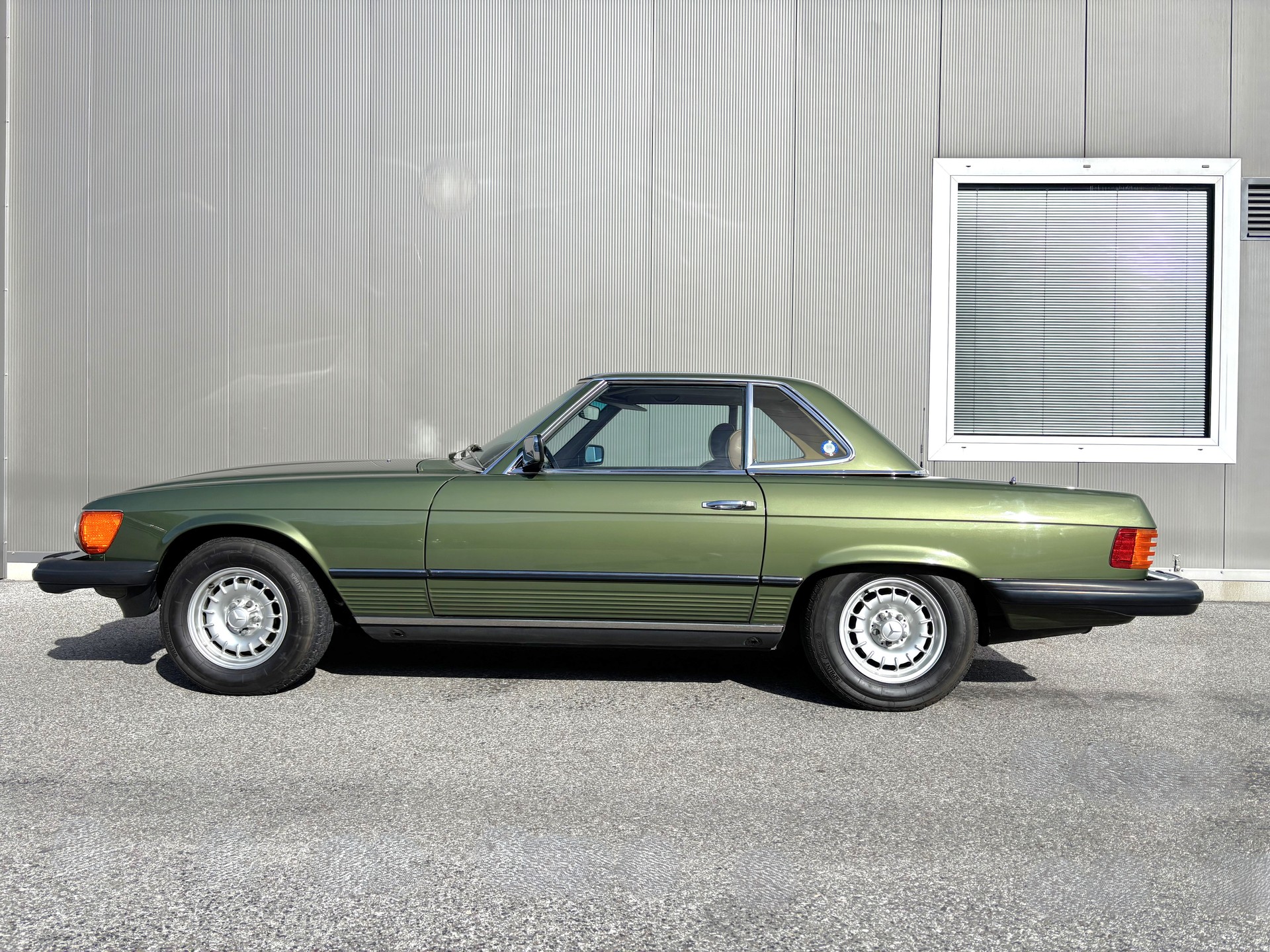 MERCEDES-BENZ 380 SL Automatic-image-12